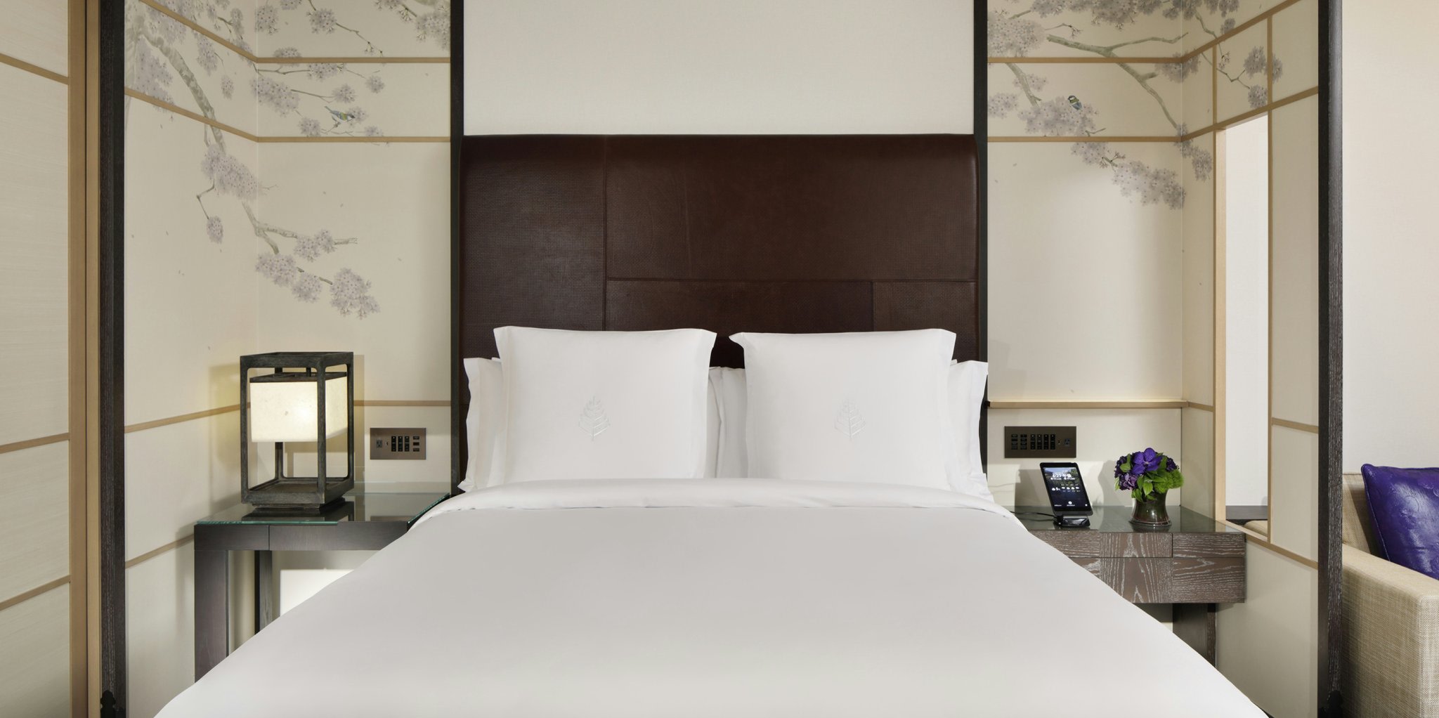 Deluxe Room – King