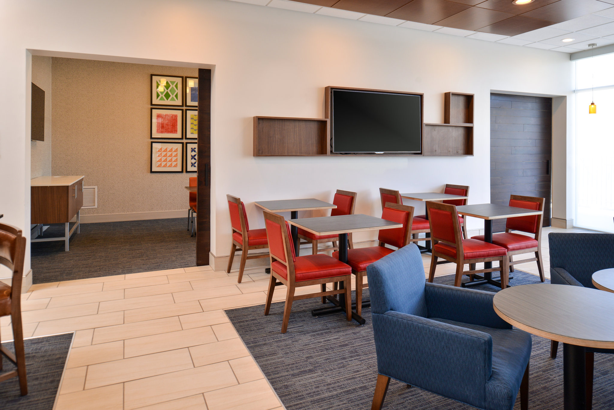  (Restaurant)