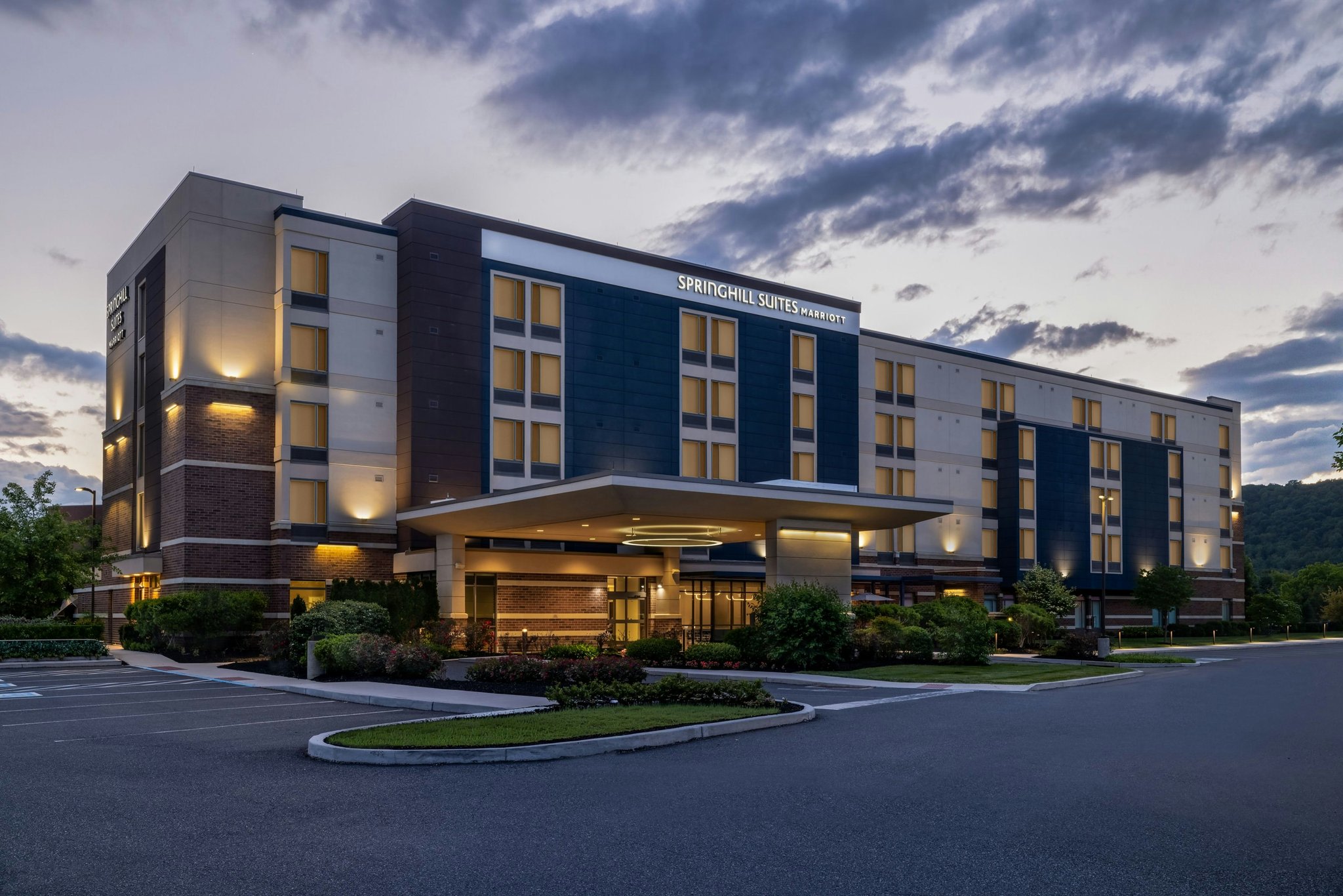 Springhill Suites By Marriott Allentown Bethlehem Center Valley photo 1
