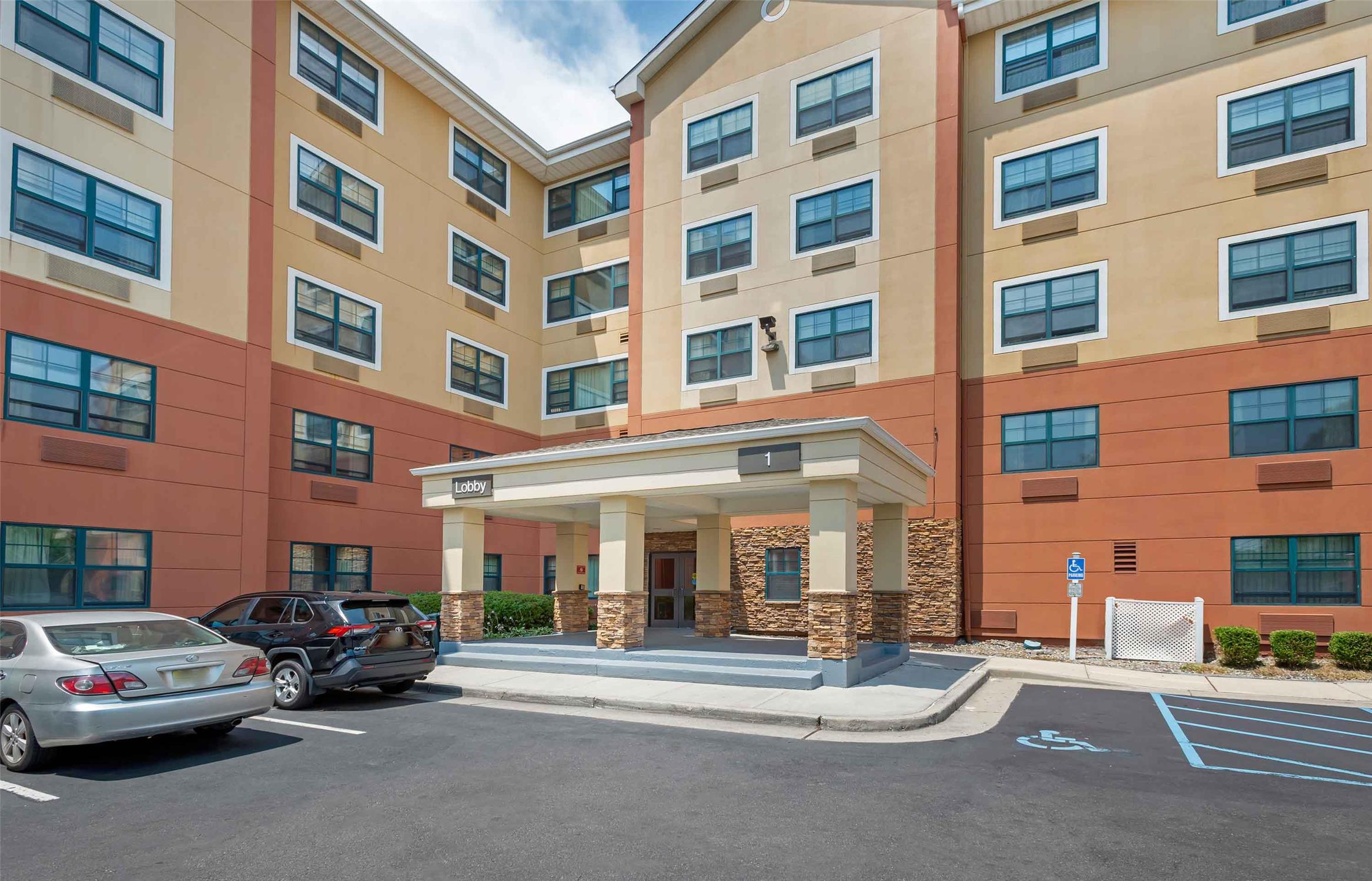 Extended Stay America Suites - Secaucus - Meadowlands photo 1