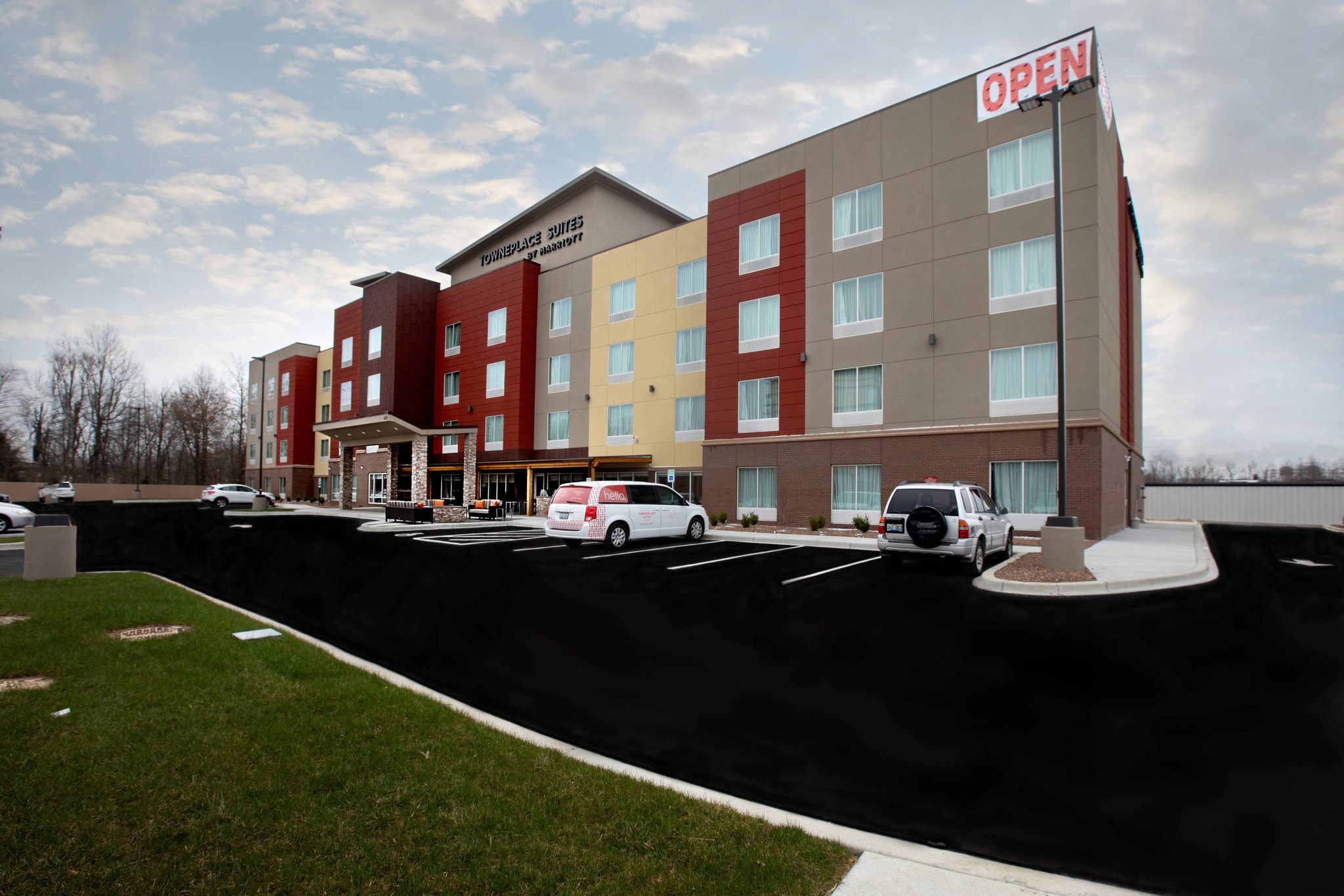 Towneplace Suites By Marriott Louisville Airport photo 1