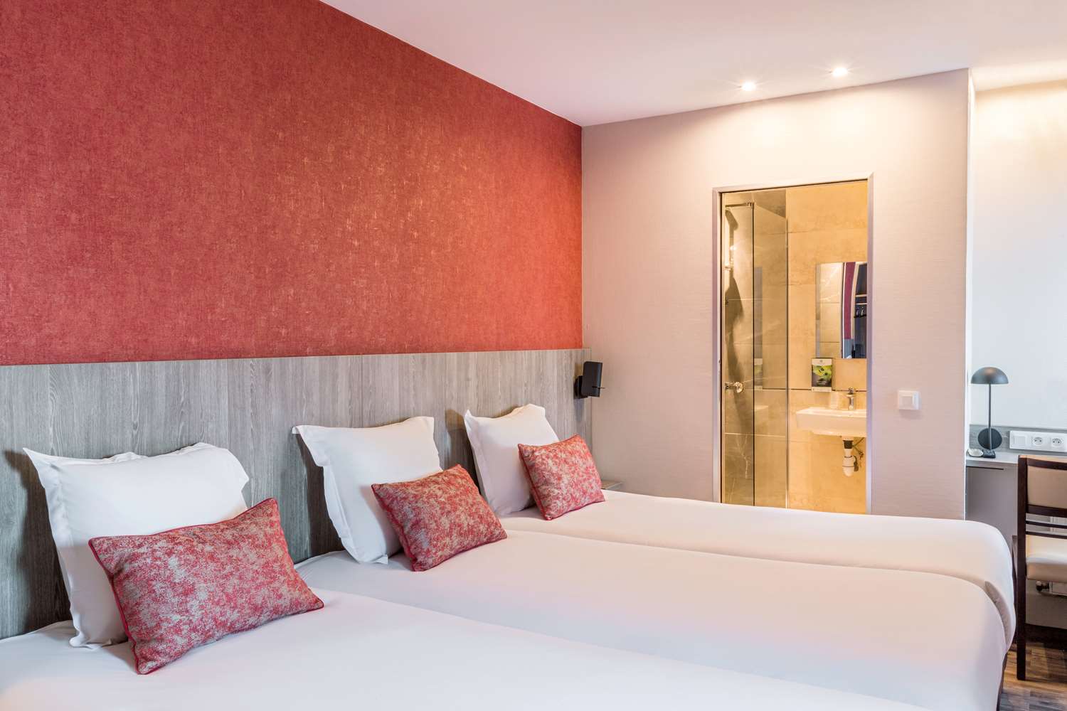 Sure Hotel By Best Western Paris Gare Du Nord photo 1