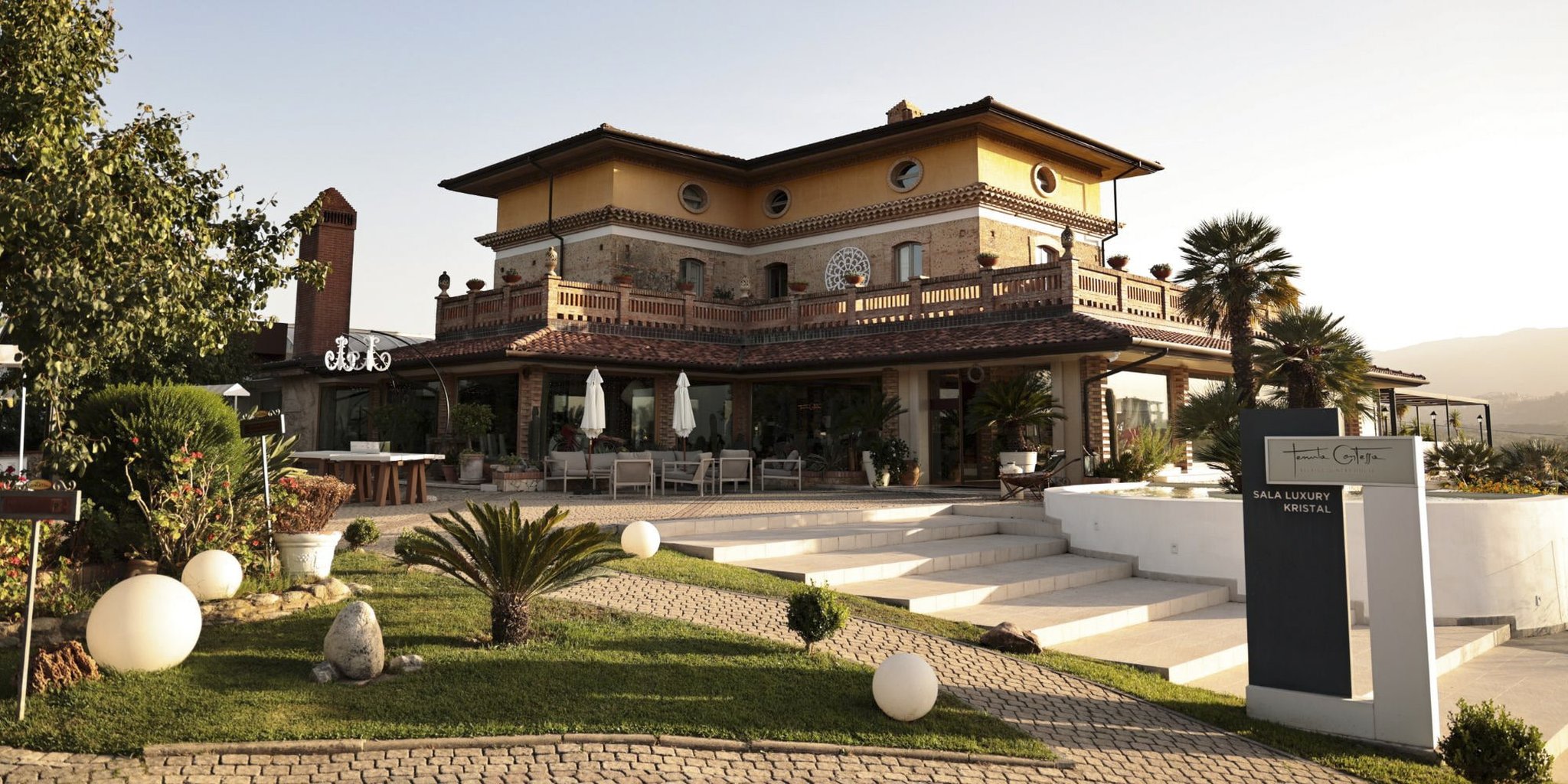 Una Hotels Tenuta Contessa photo 1