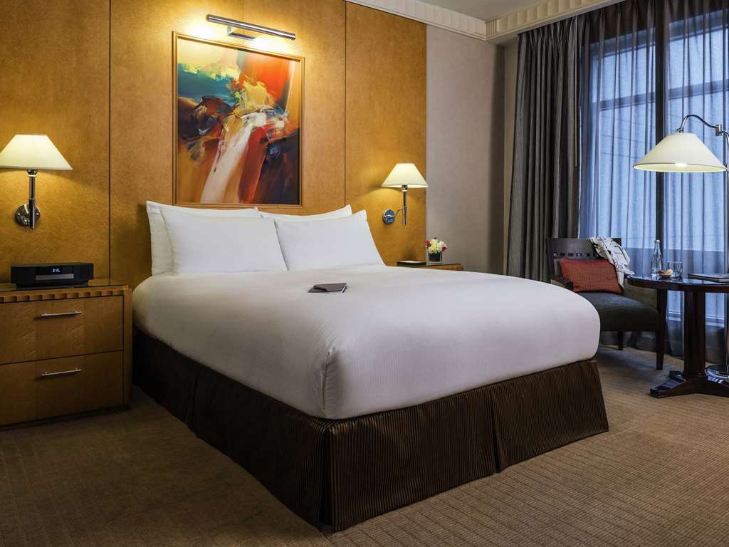  (Guest room)