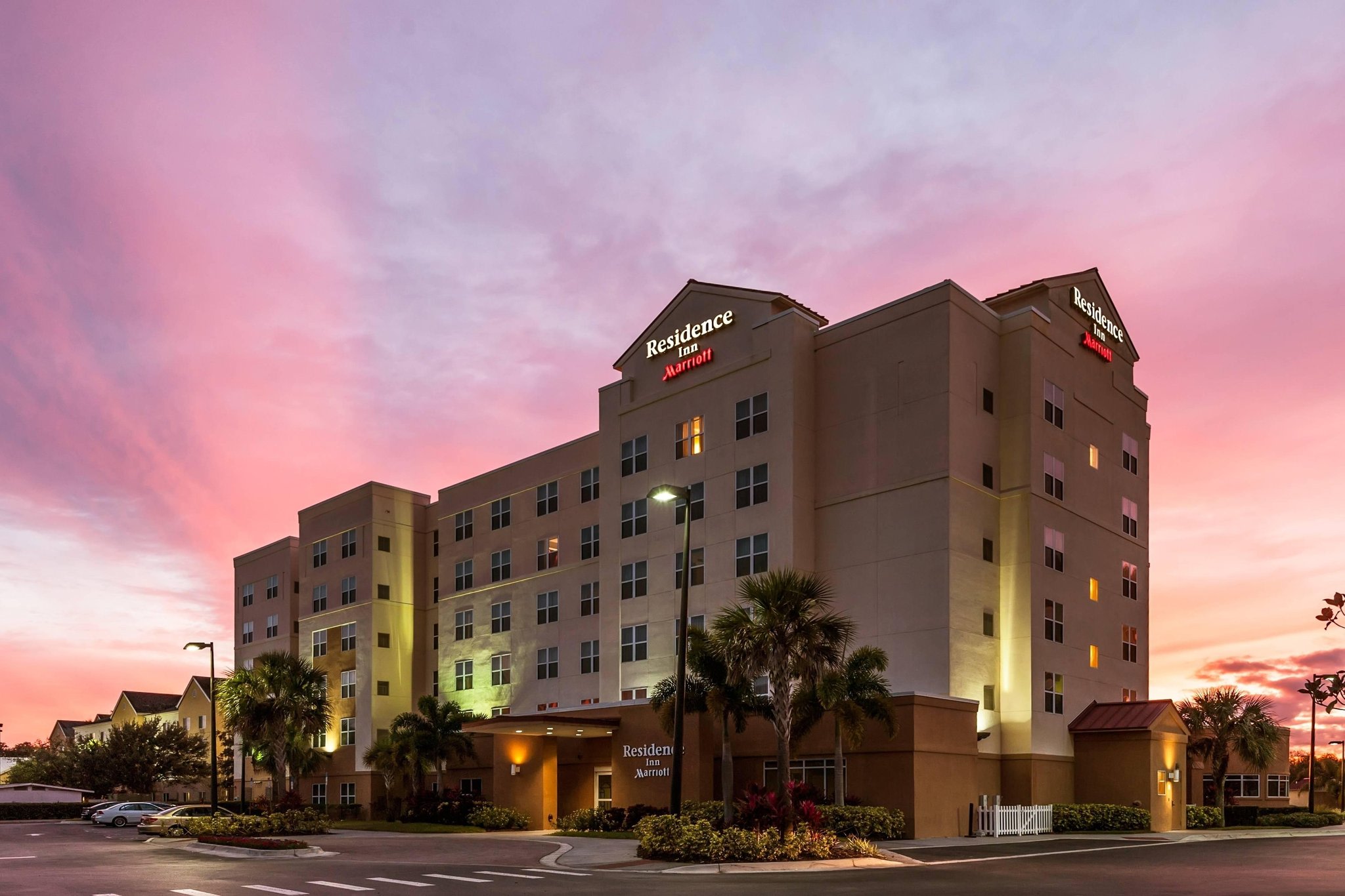 Residence Inn By Marriott Orlando Airport photo 1