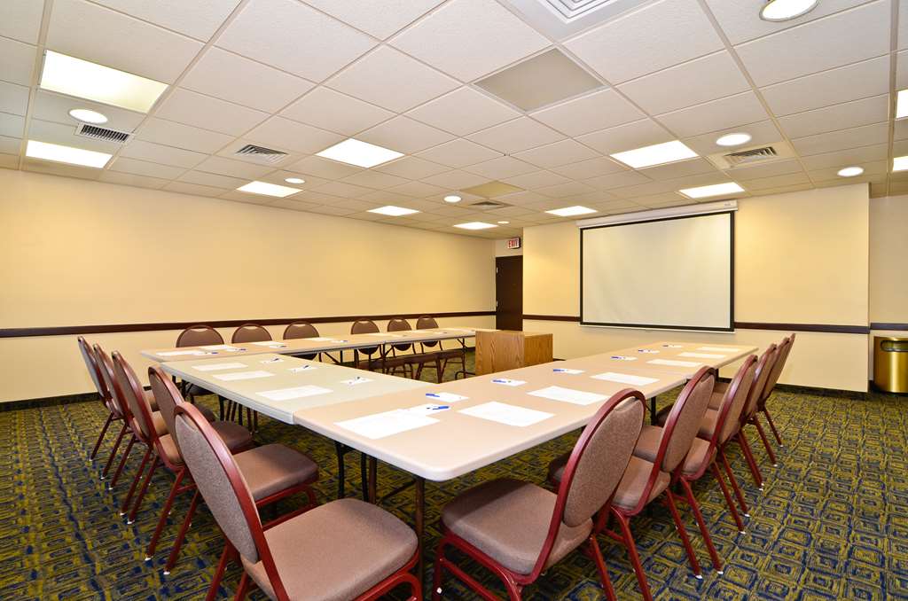  (Meeting room)