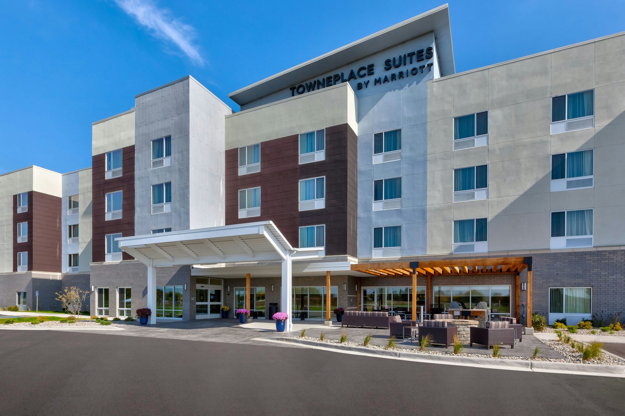 Towneplace Suites By Marriott Grand Rapids Airport Southeast photo 1