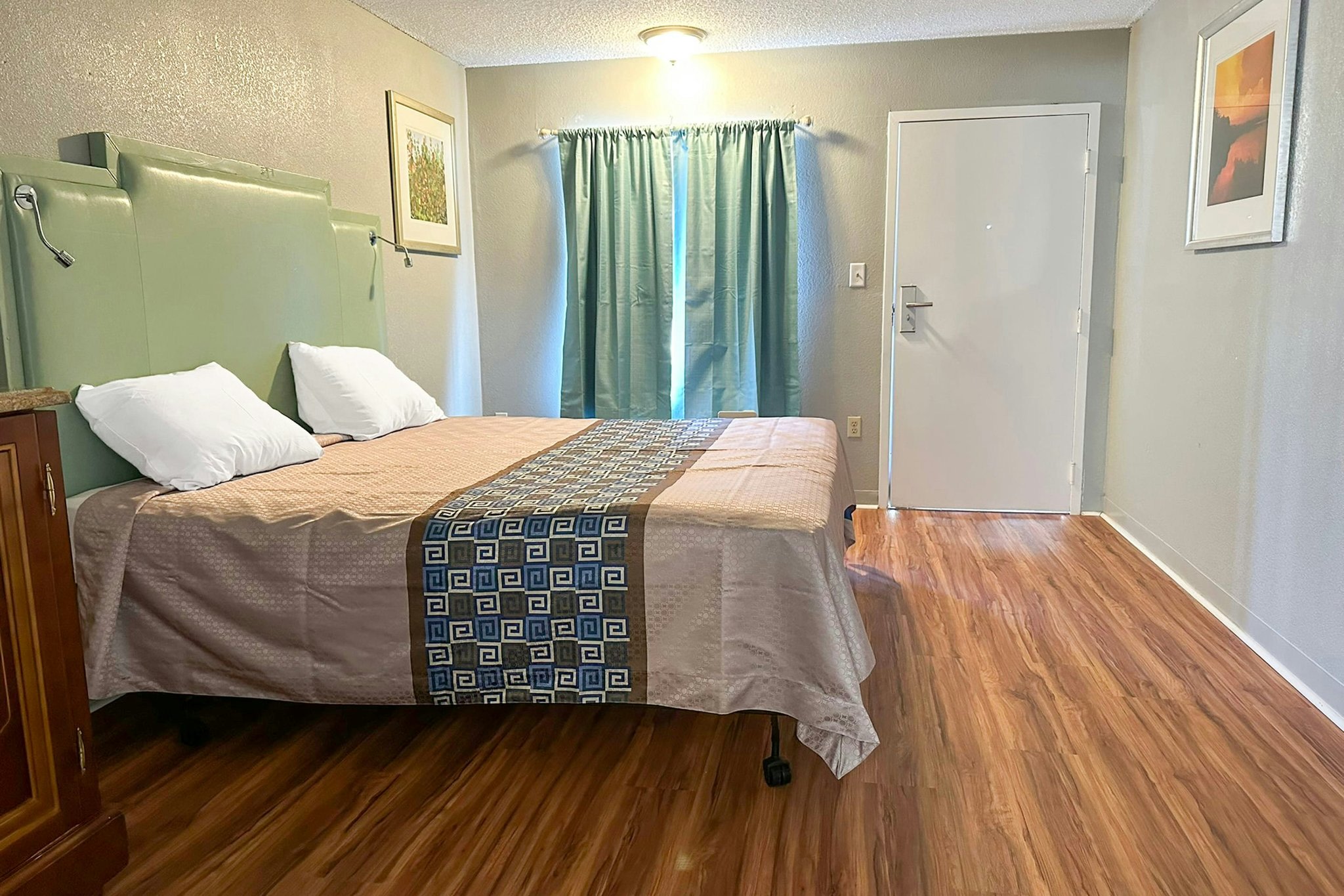 Hotel Image 8