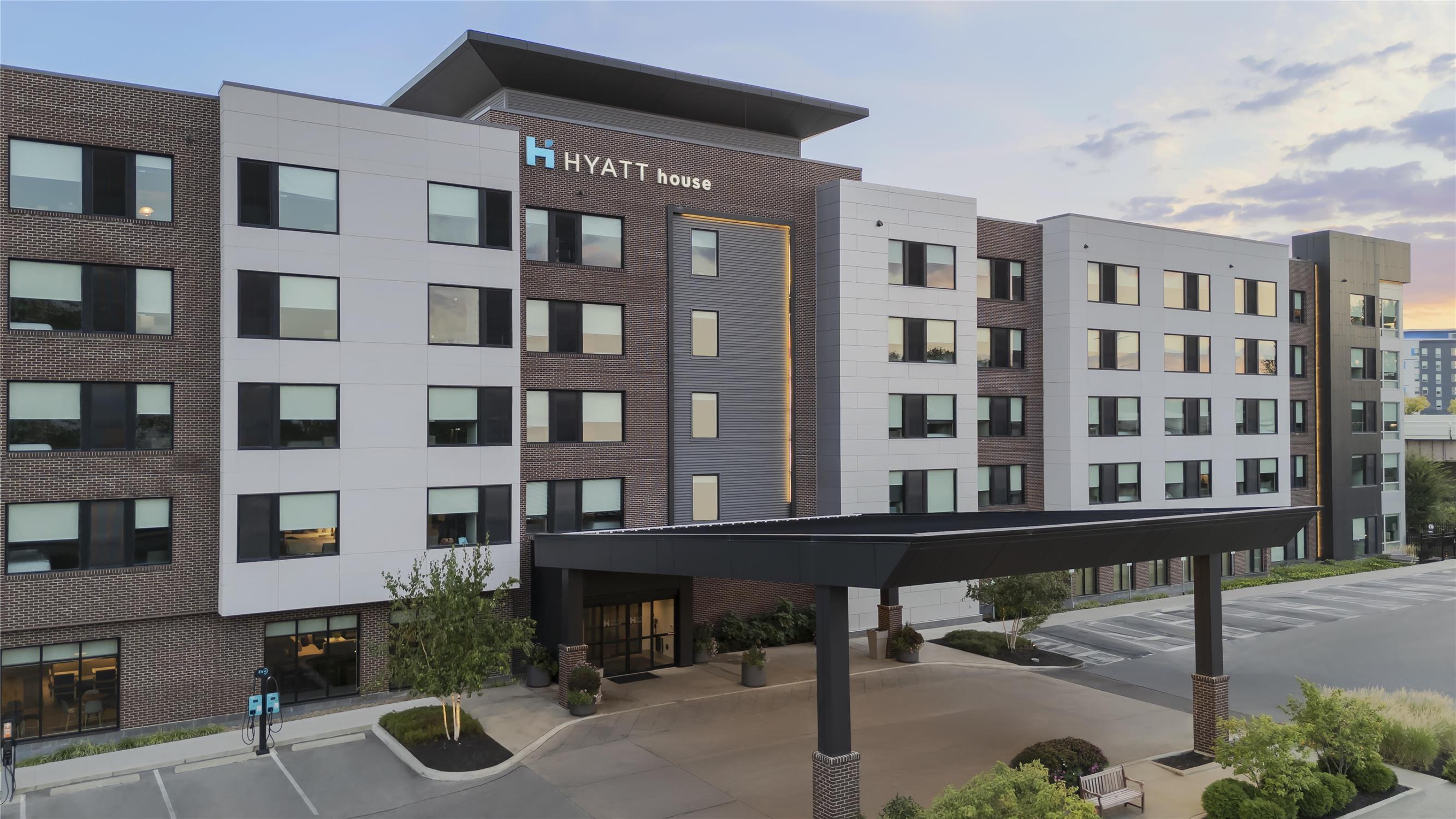 Hyatt House Columbus Osu / Short North photo 1