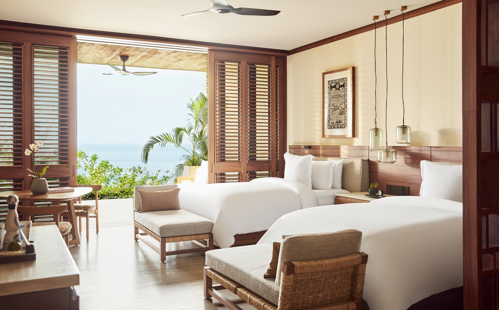 Beachfront Room – Two Queens
