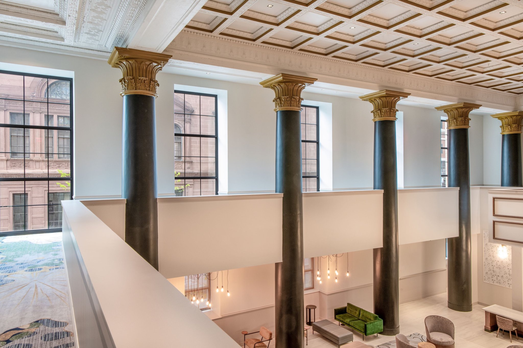  (Lobby view)