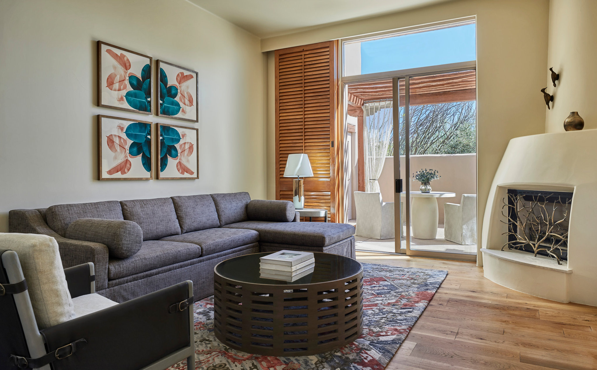 Oasis Accessible Plunge Pool Suite (One Bedroom)