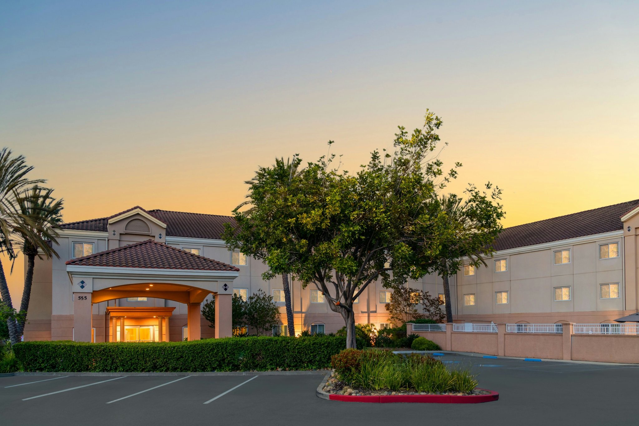 Fairfield Inn And Suites By Marriott San Francisco San Carlos photo 1