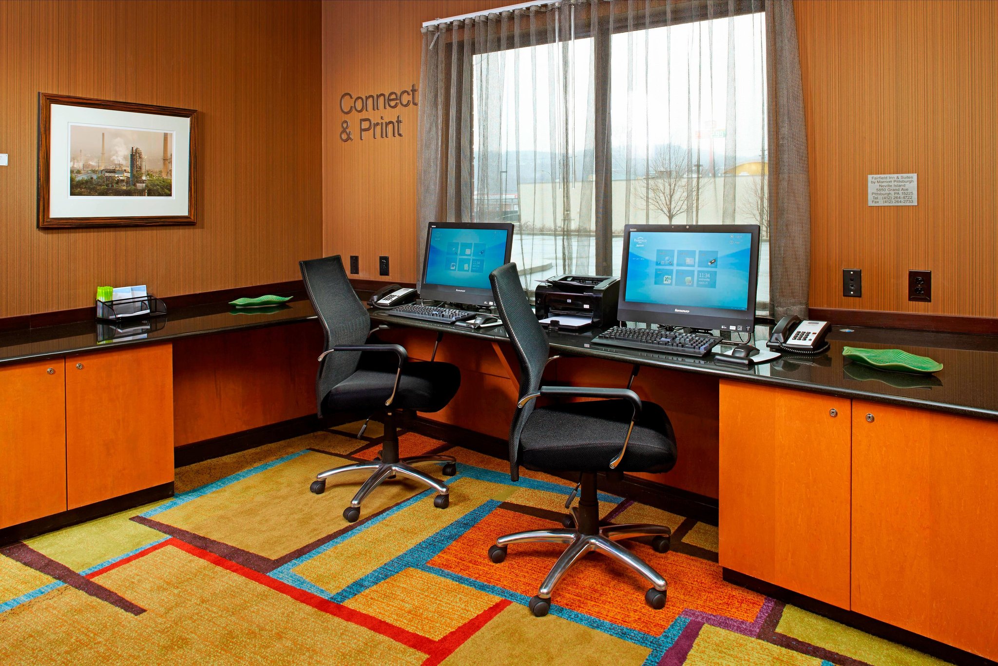  (Business center)