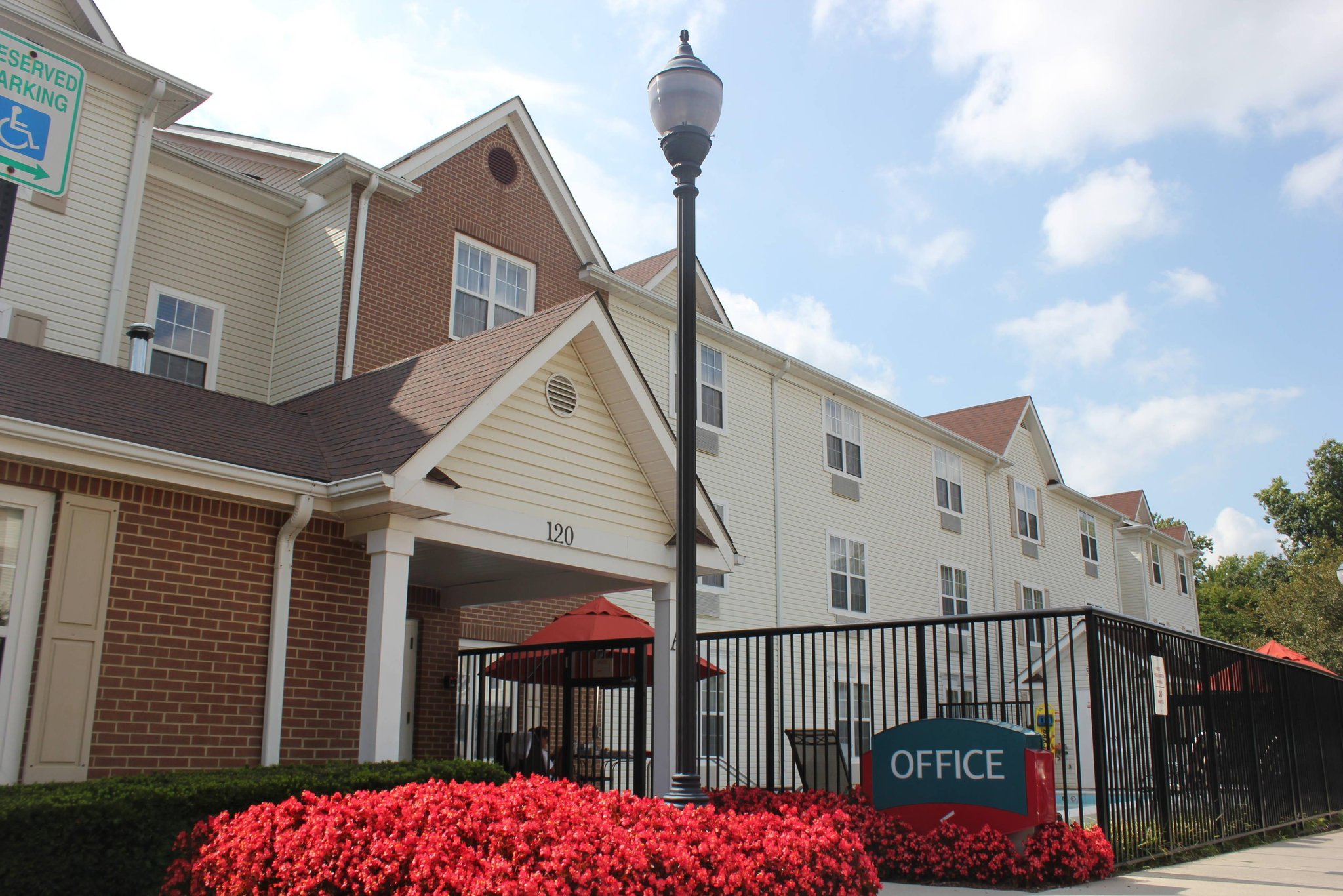 Towneplace Suites By Marriott Fort Meade National Business Park photo 1
