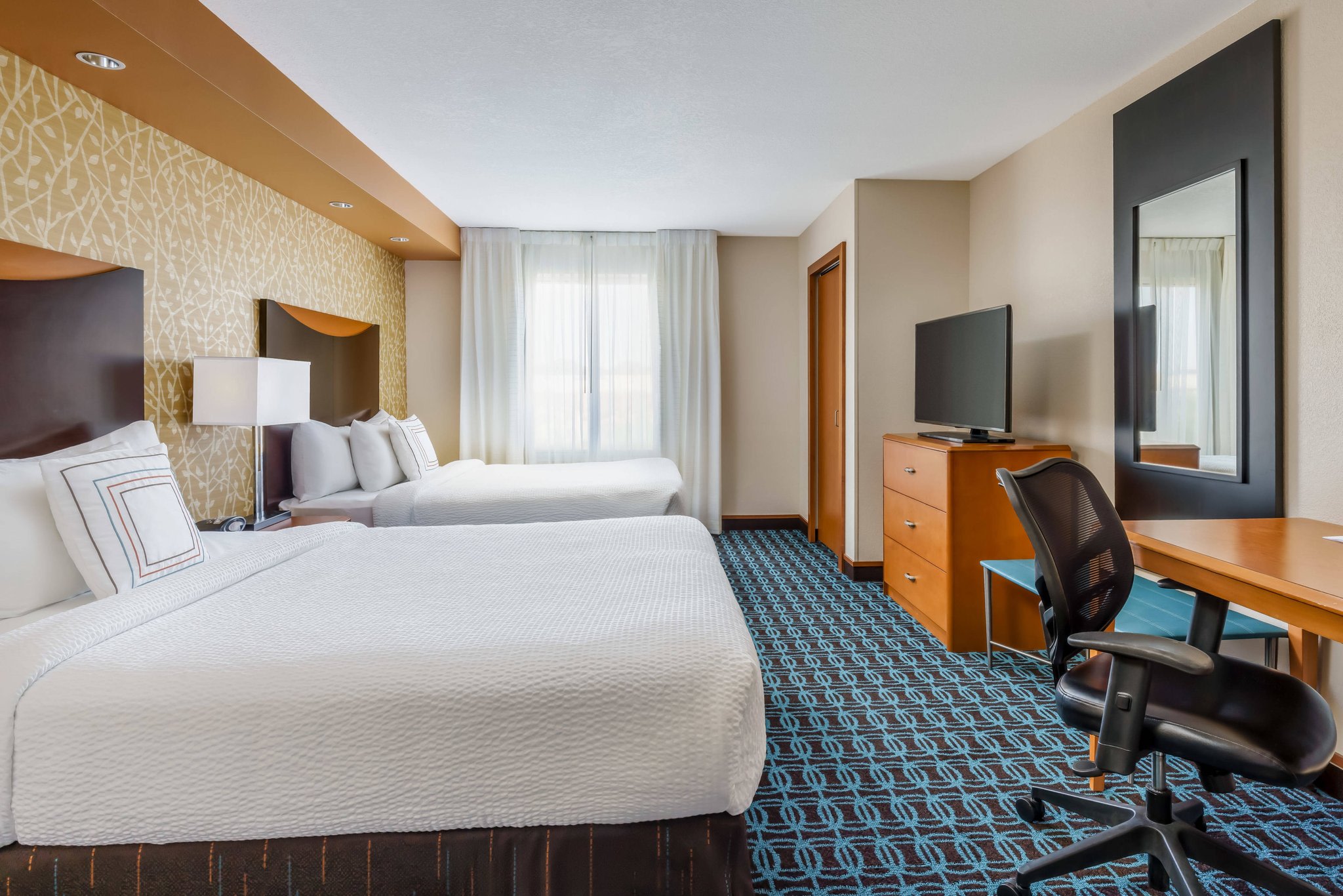 (Guest room)