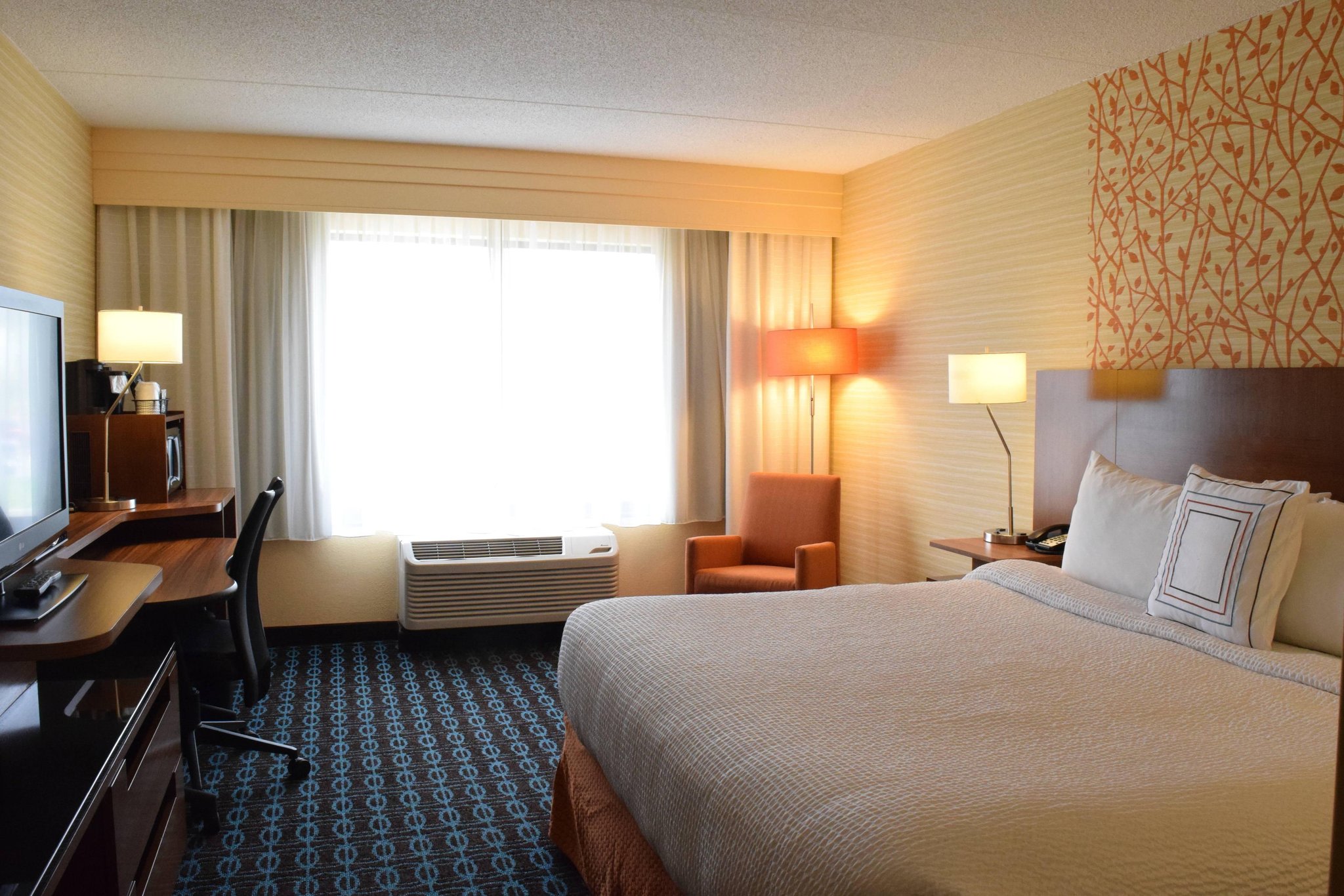  (Guest room)