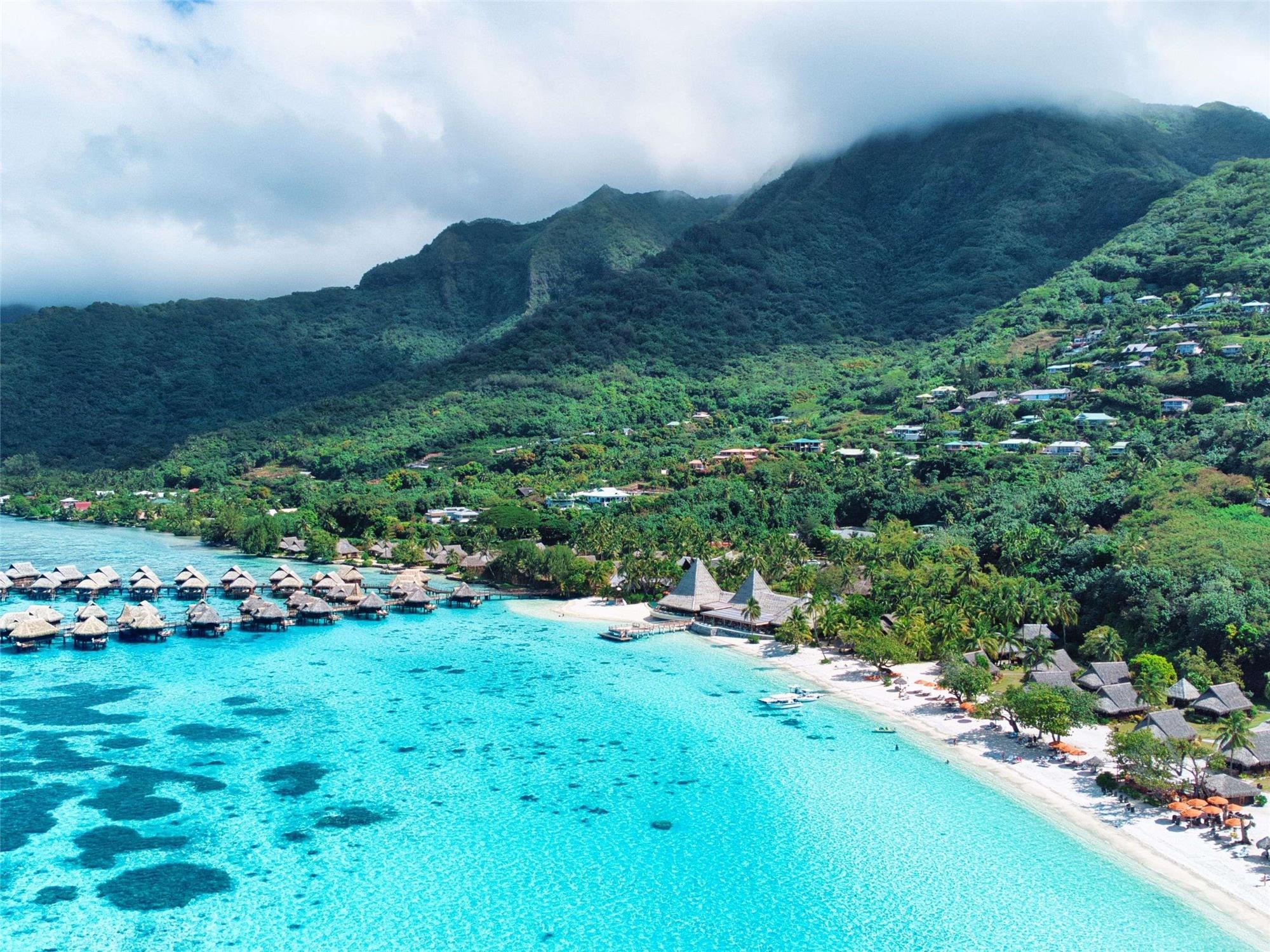 Sofitel Kia Ora Moorea Beach Resort