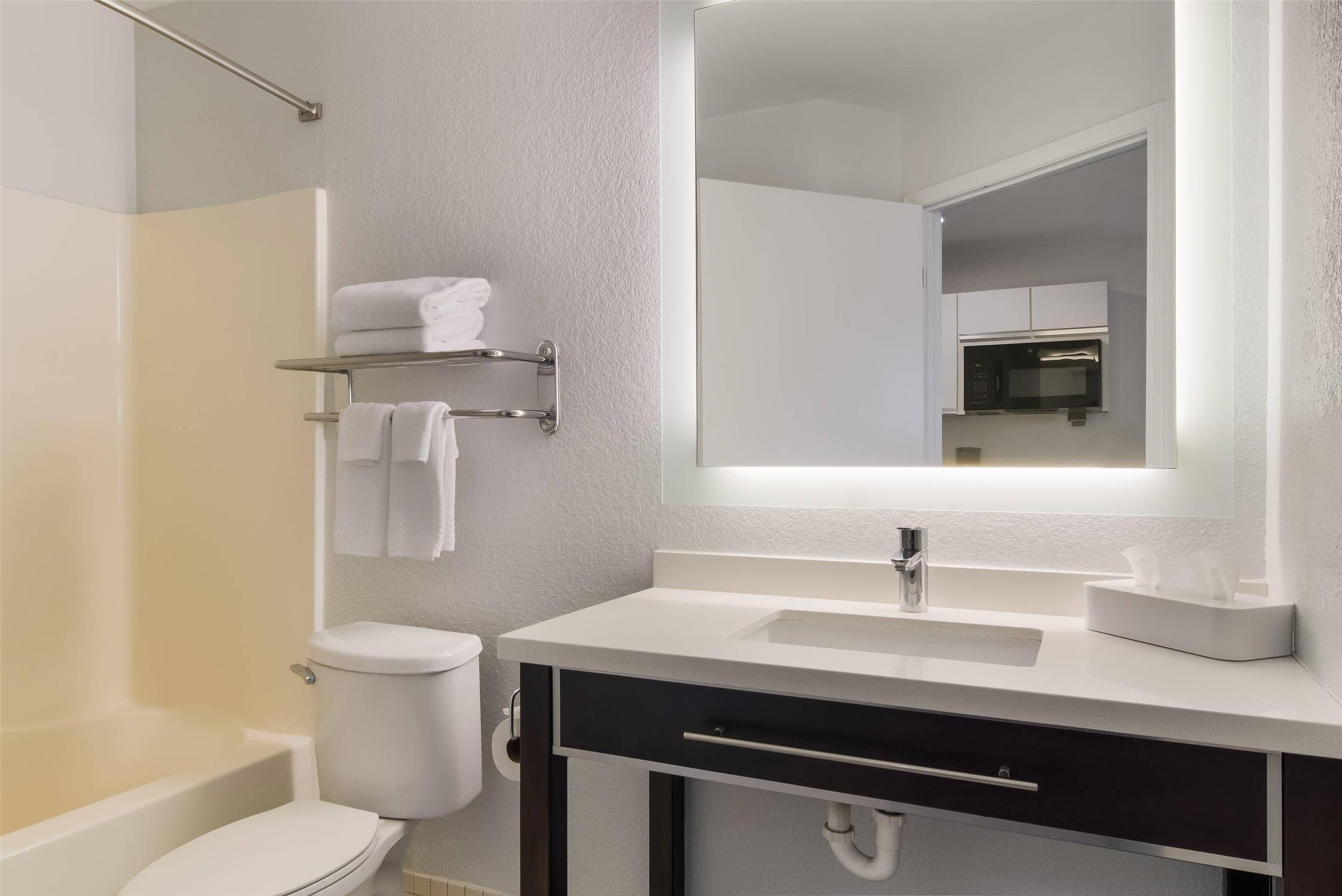 Hotel Image 6
