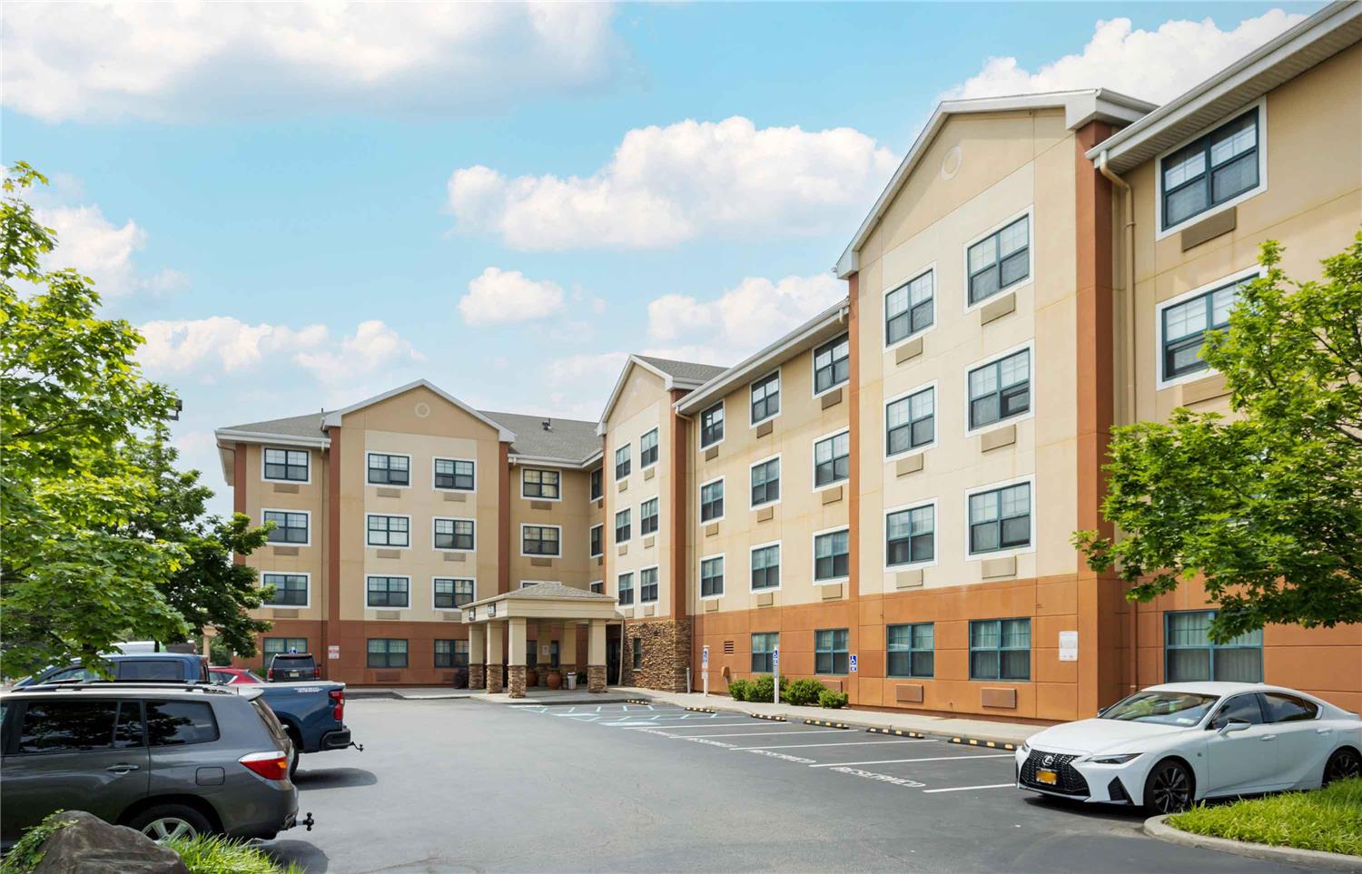 Extended Stay America Suites - New York City - Laguardia Airport photo 1