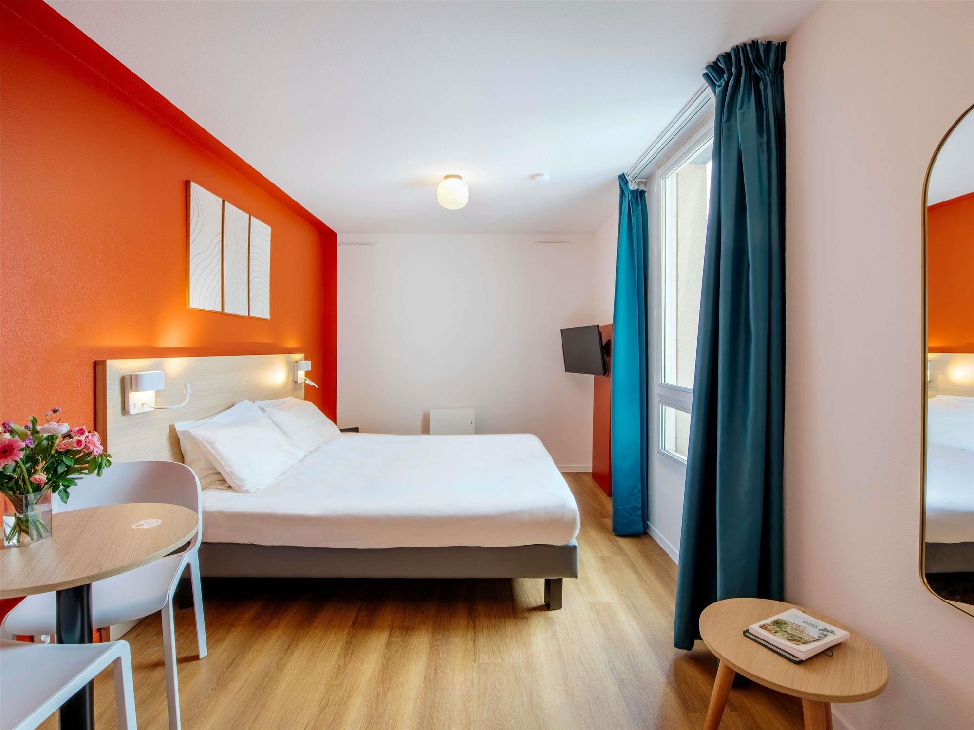 Hotel Image 2