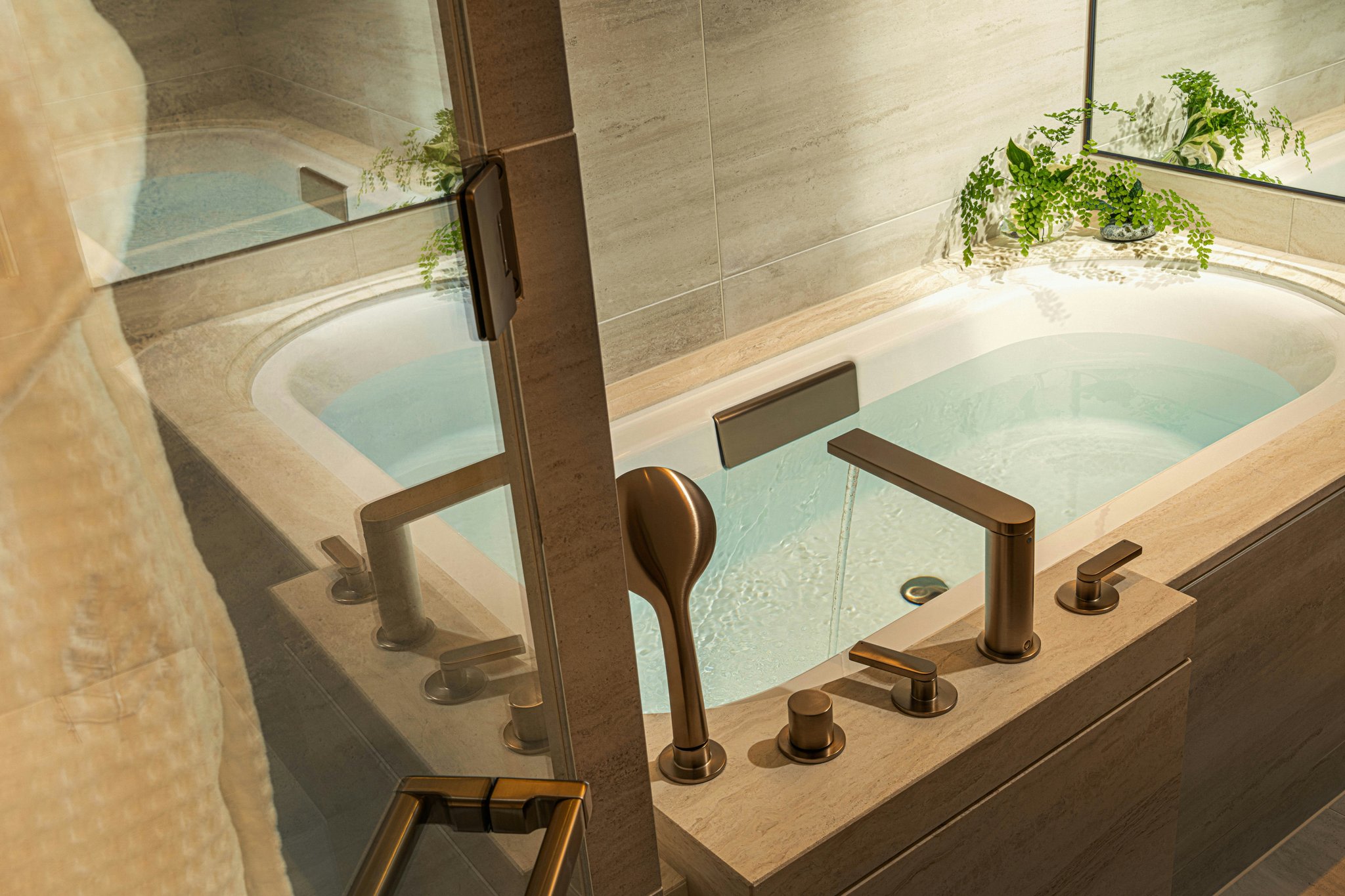 Four Seasons Room