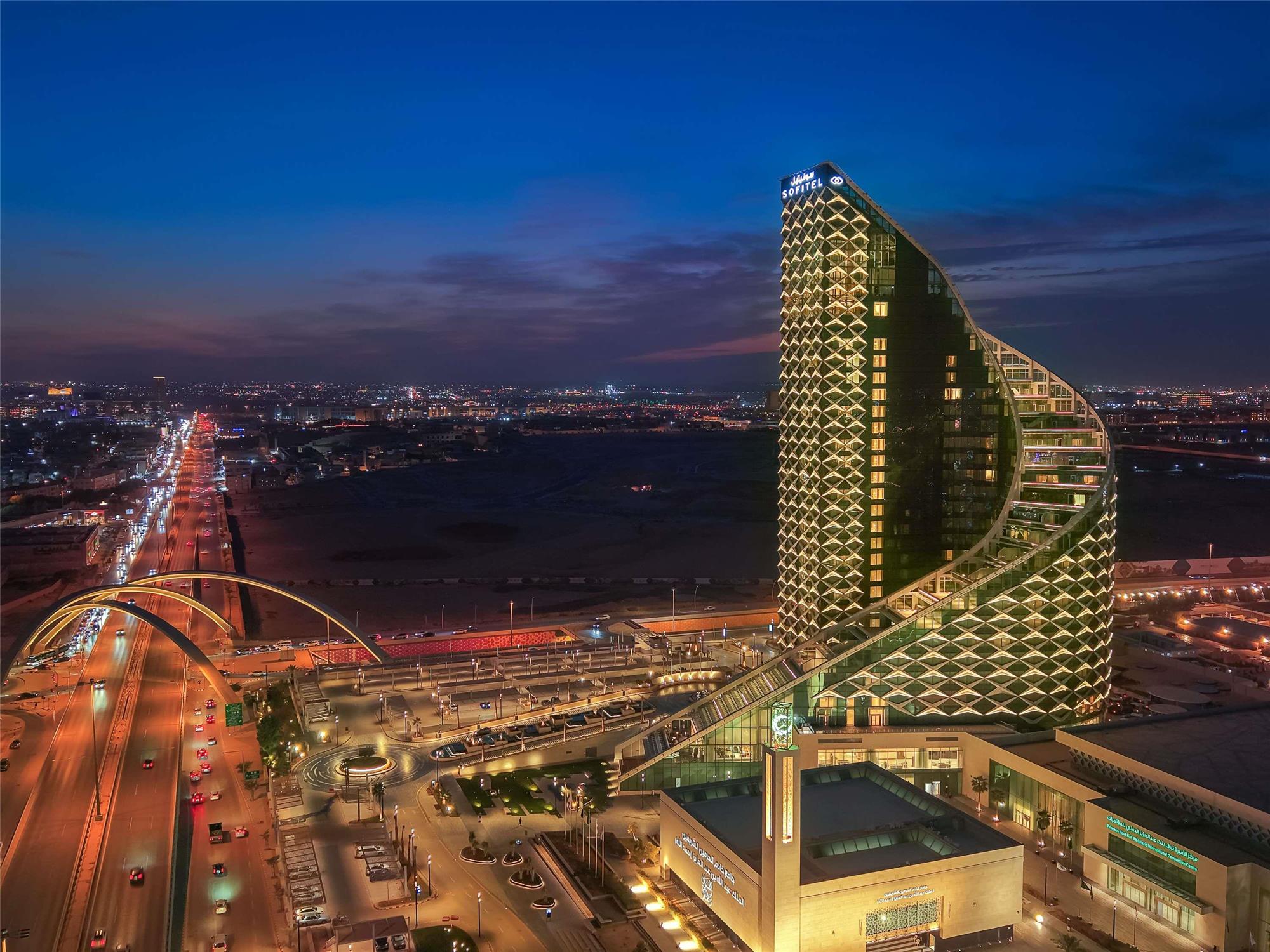 利雅得索菲特酒店及会议中心 Sofitel Riyadh Hotel & Convention Centre