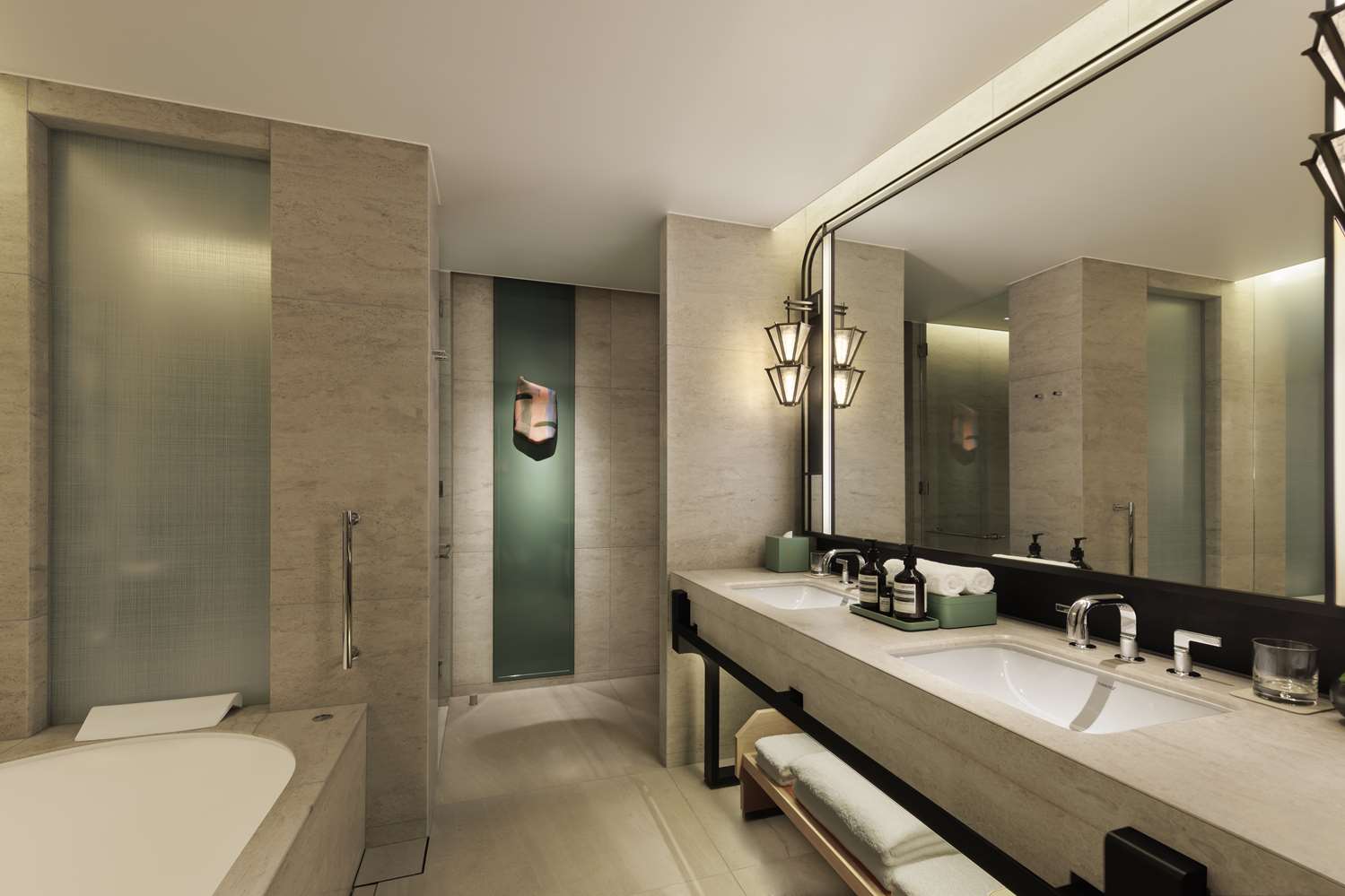 2 Queen Premier Room River View