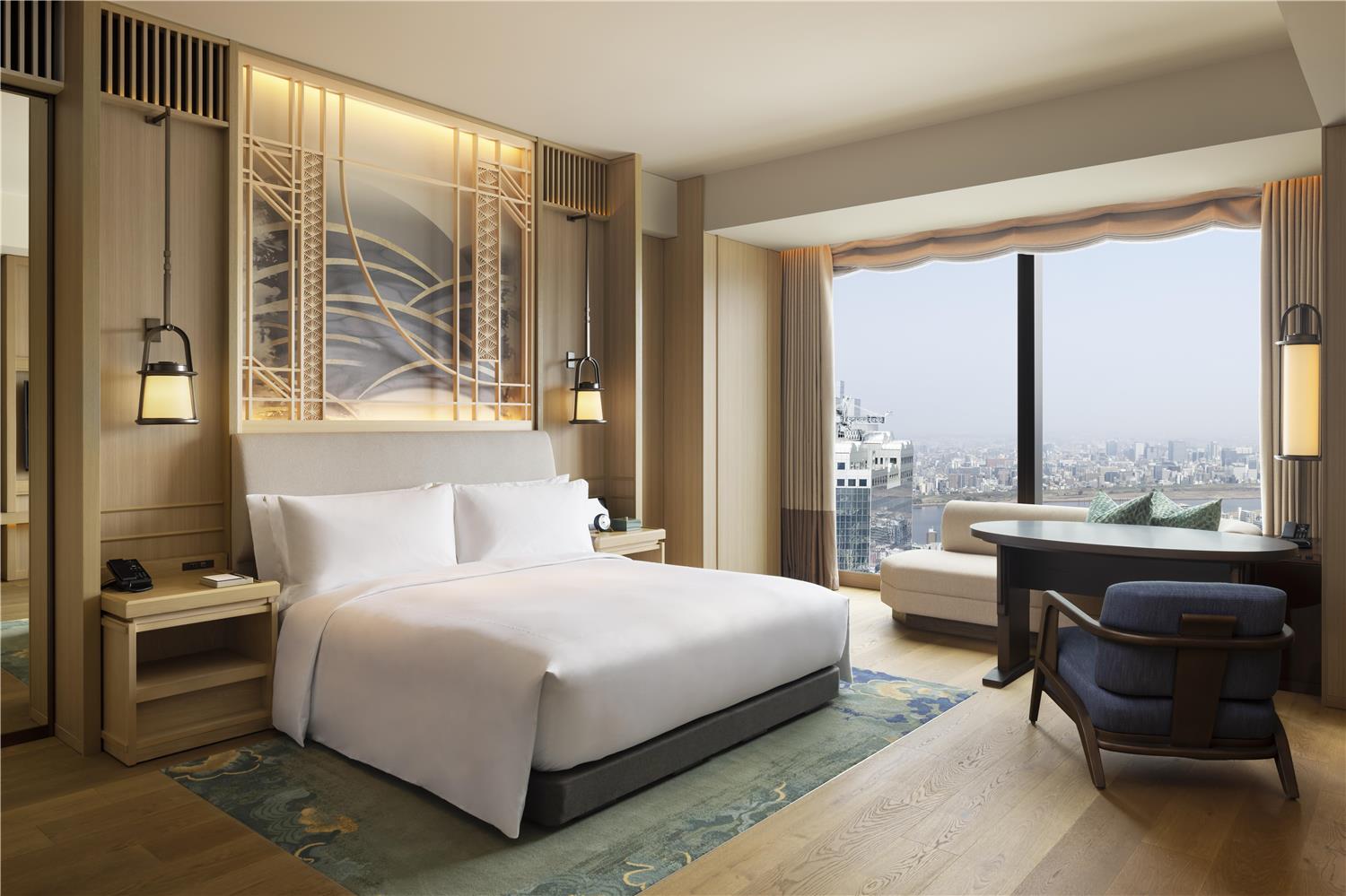 King Accessible Room