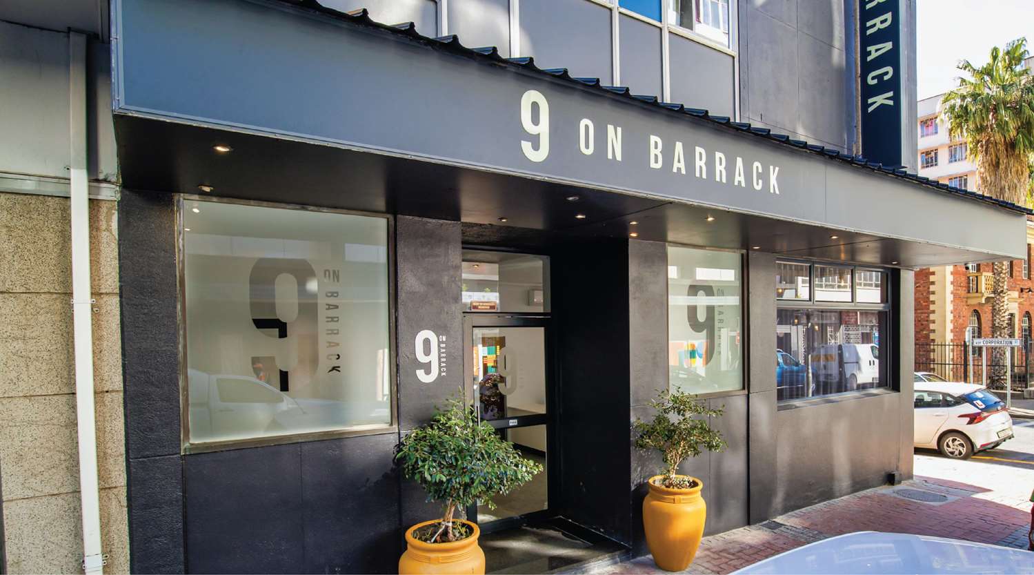 9 On Barrack - Image 2