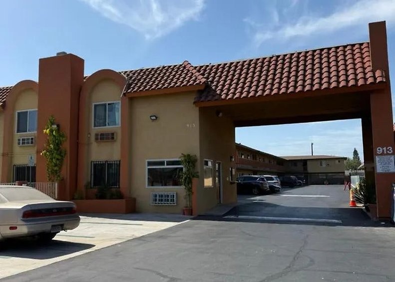 Robinhood Motel Anaheim West photo 1