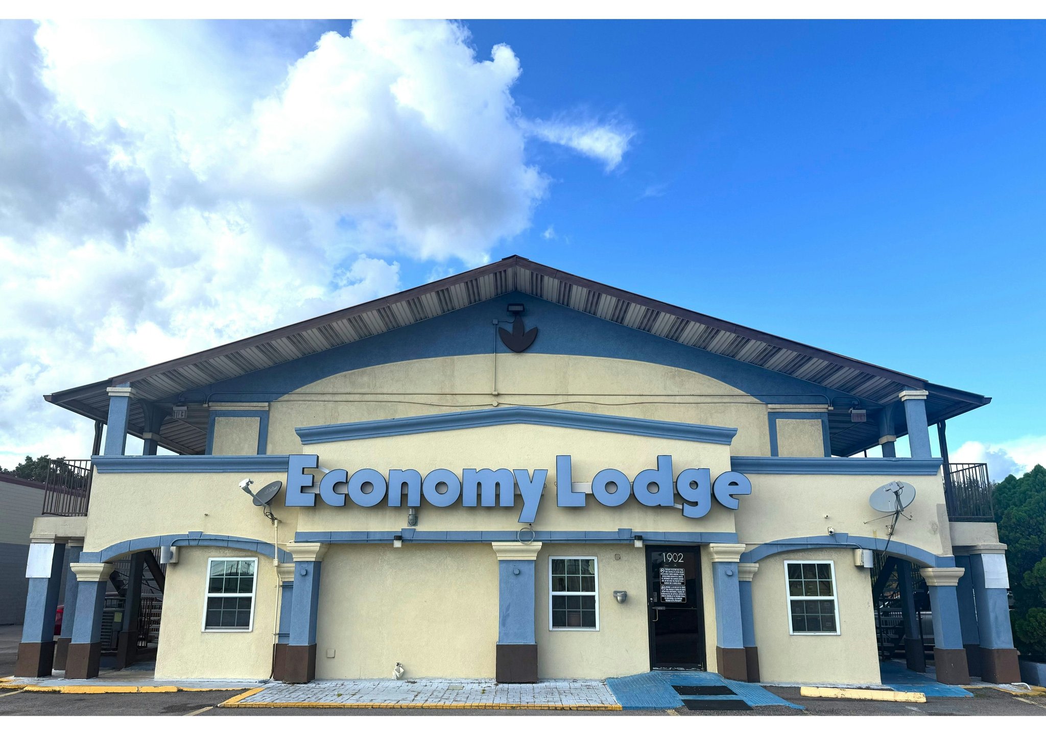 Hotel Image 1
