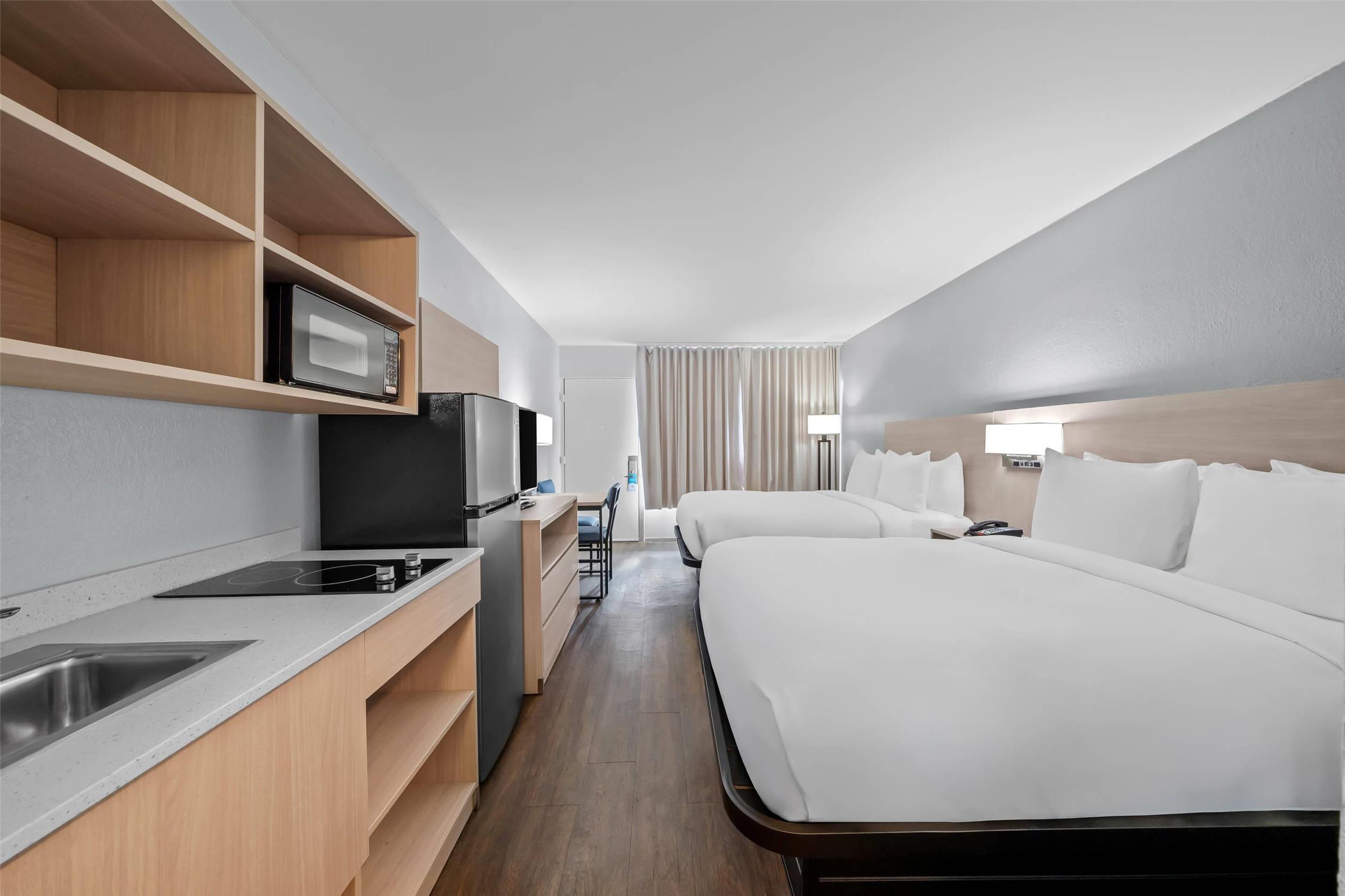 Hotel Image 2