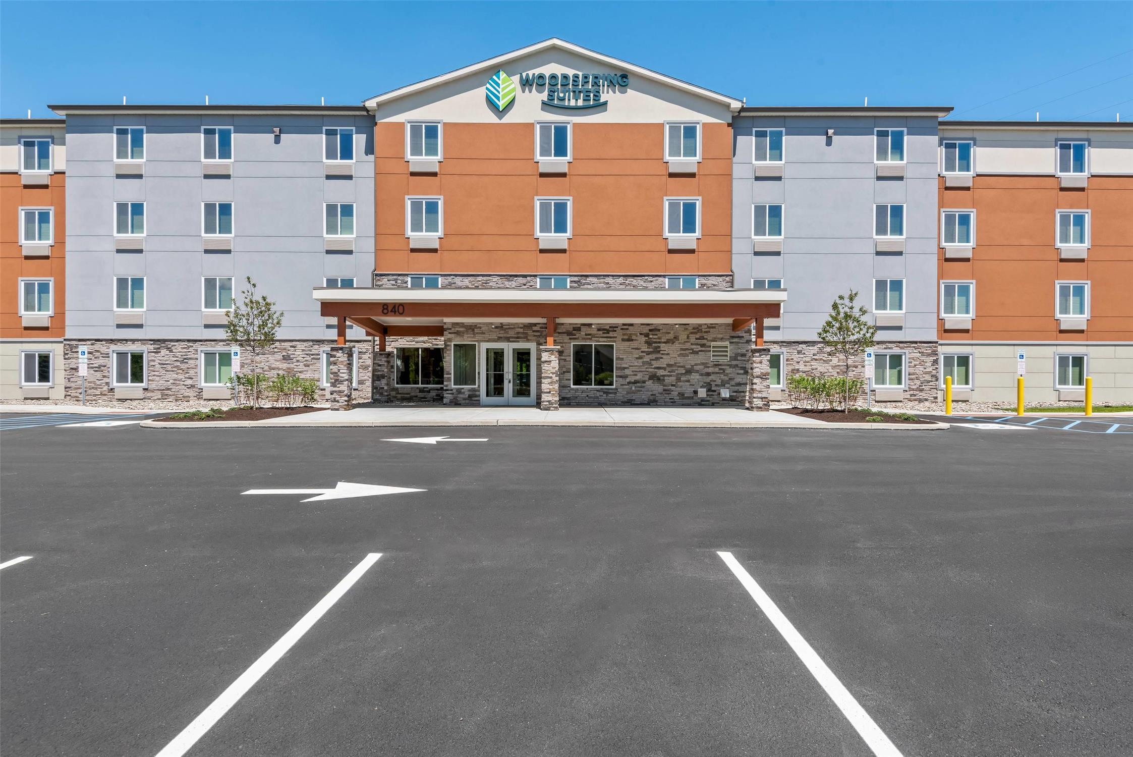 Woodspring Suites Lancaster North photo 1