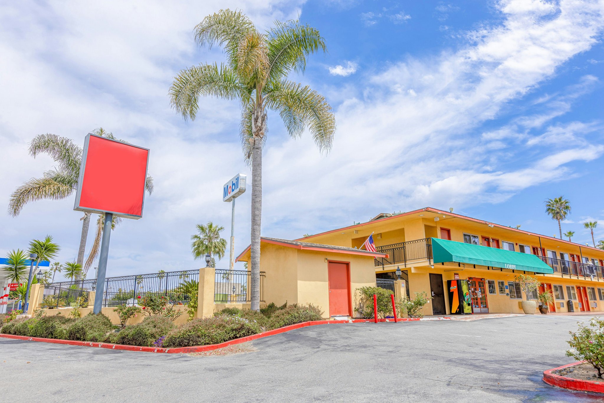 Hotel Avenida - Oceanside Camp photo 1