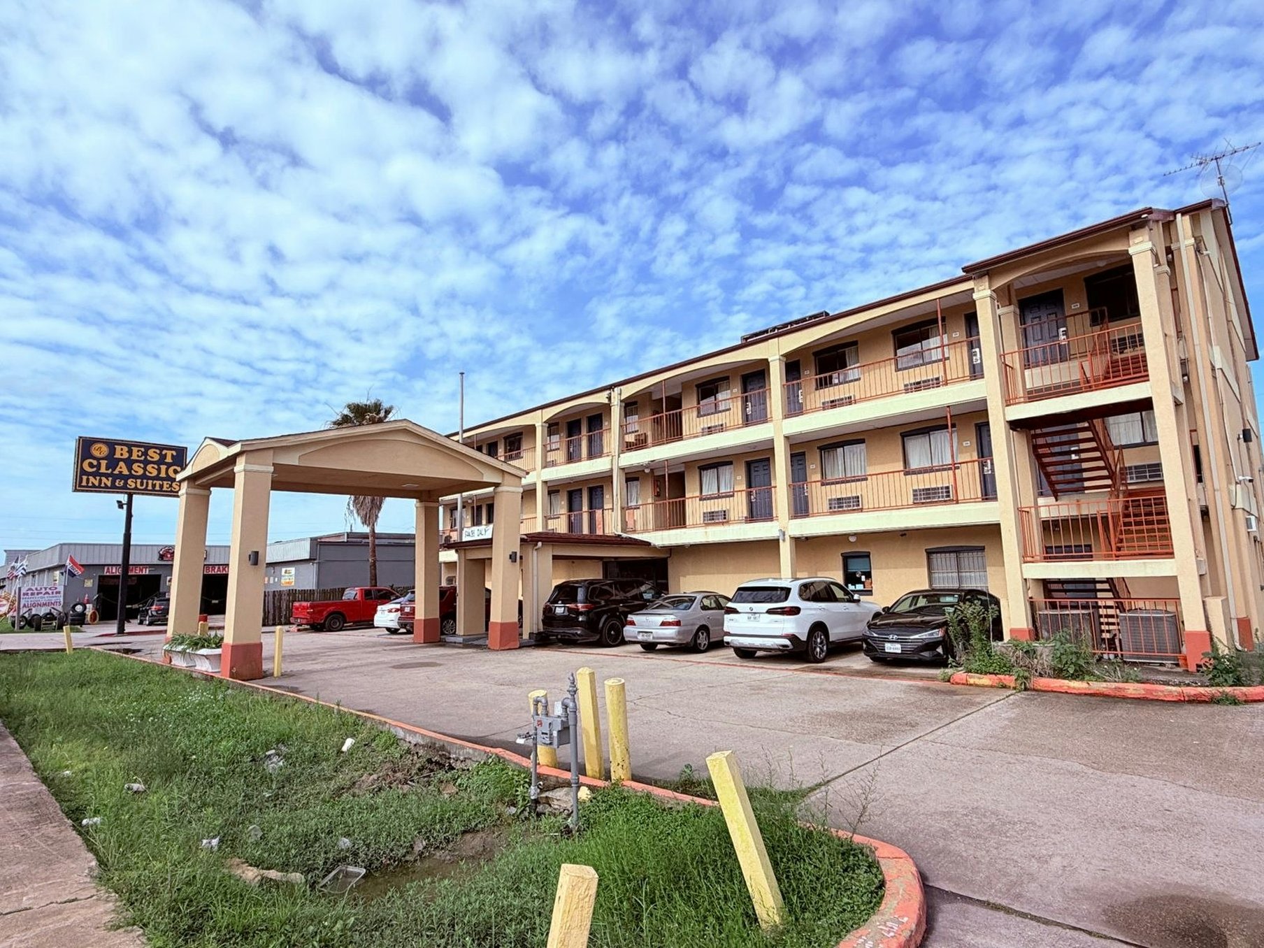 Best Classic Inn And Suites photo 1