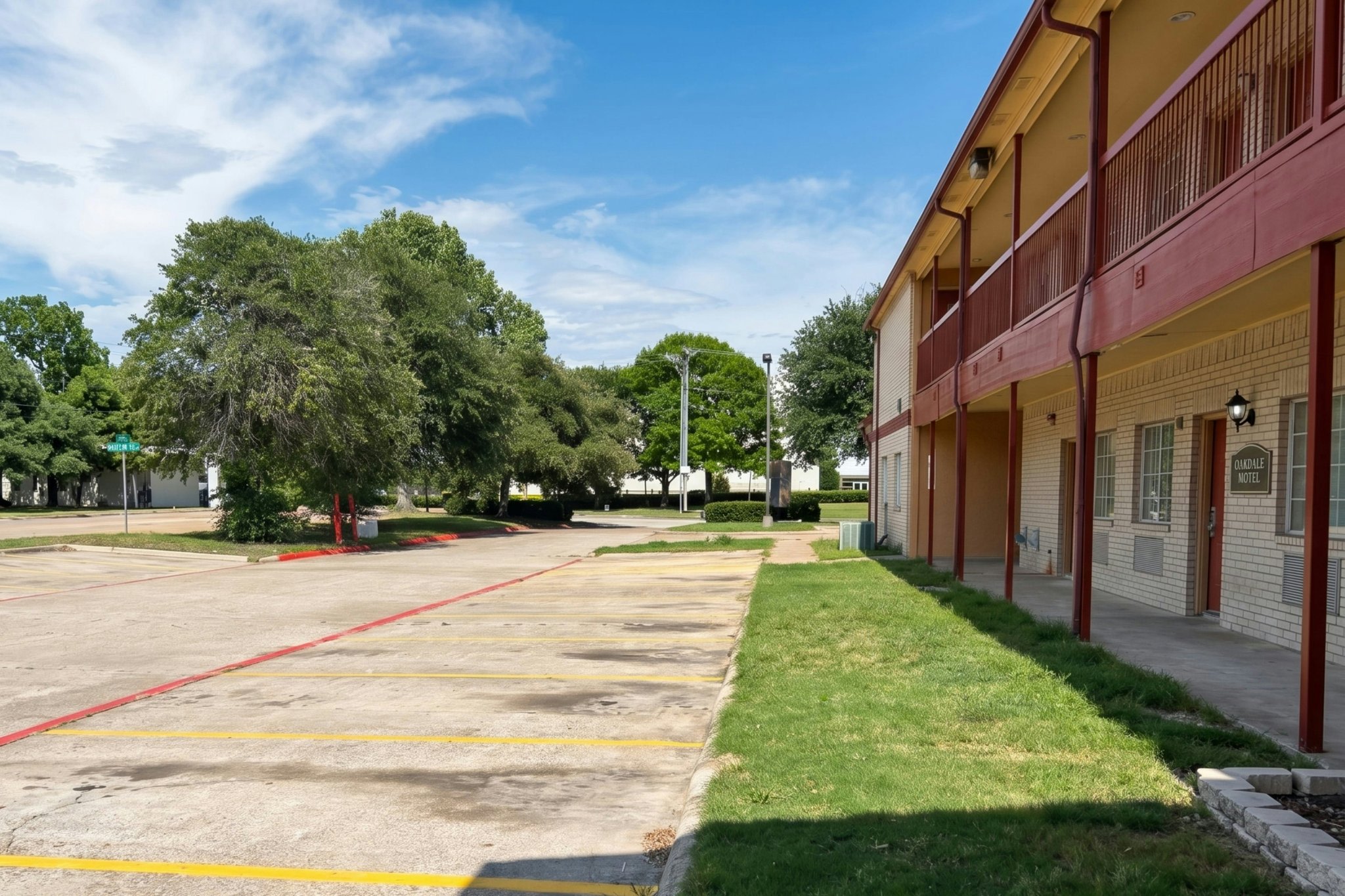 Oyo Garland Inn And Suites photo 1