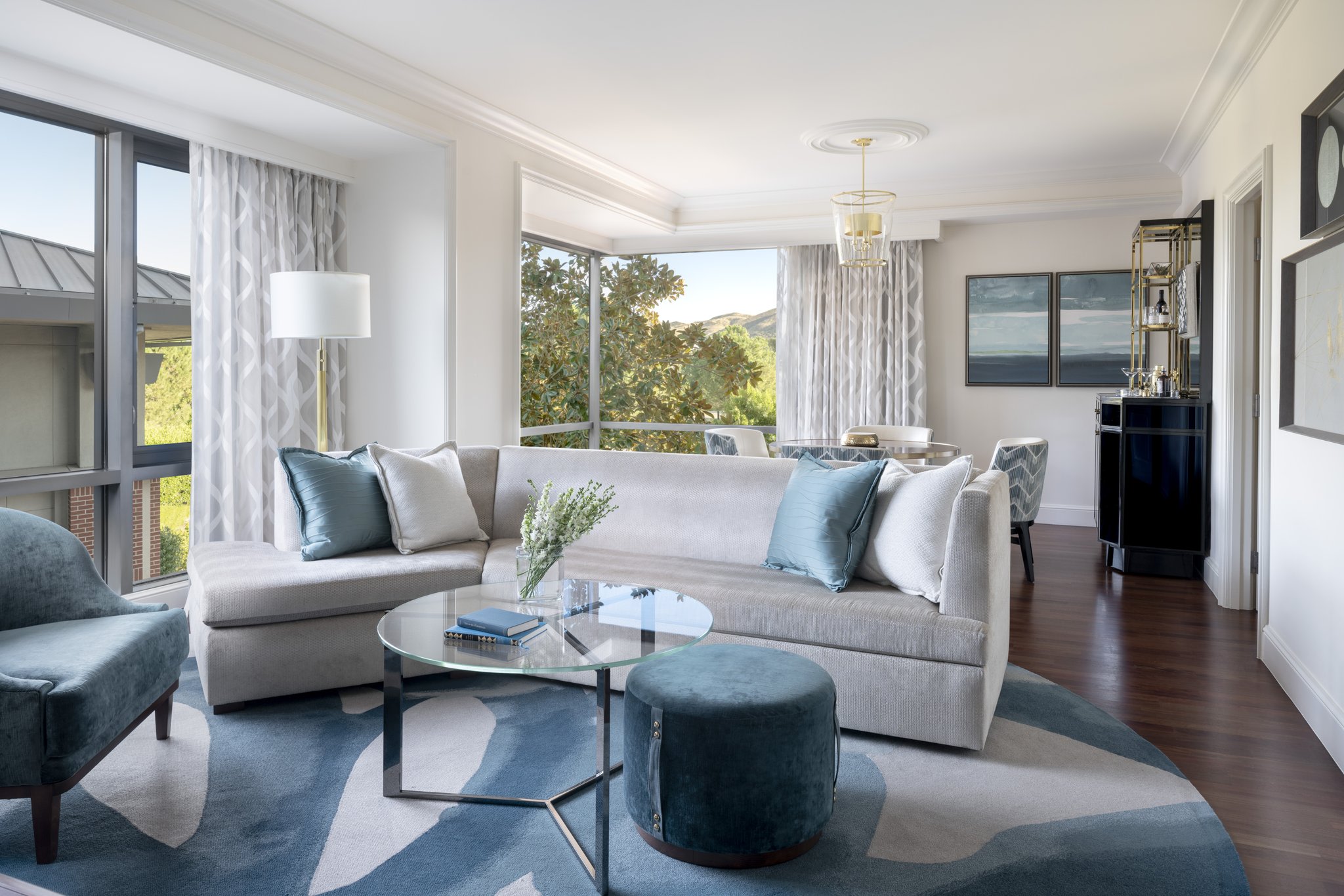 Mobility Accessible Westlake Corner One-Bedroom Suite