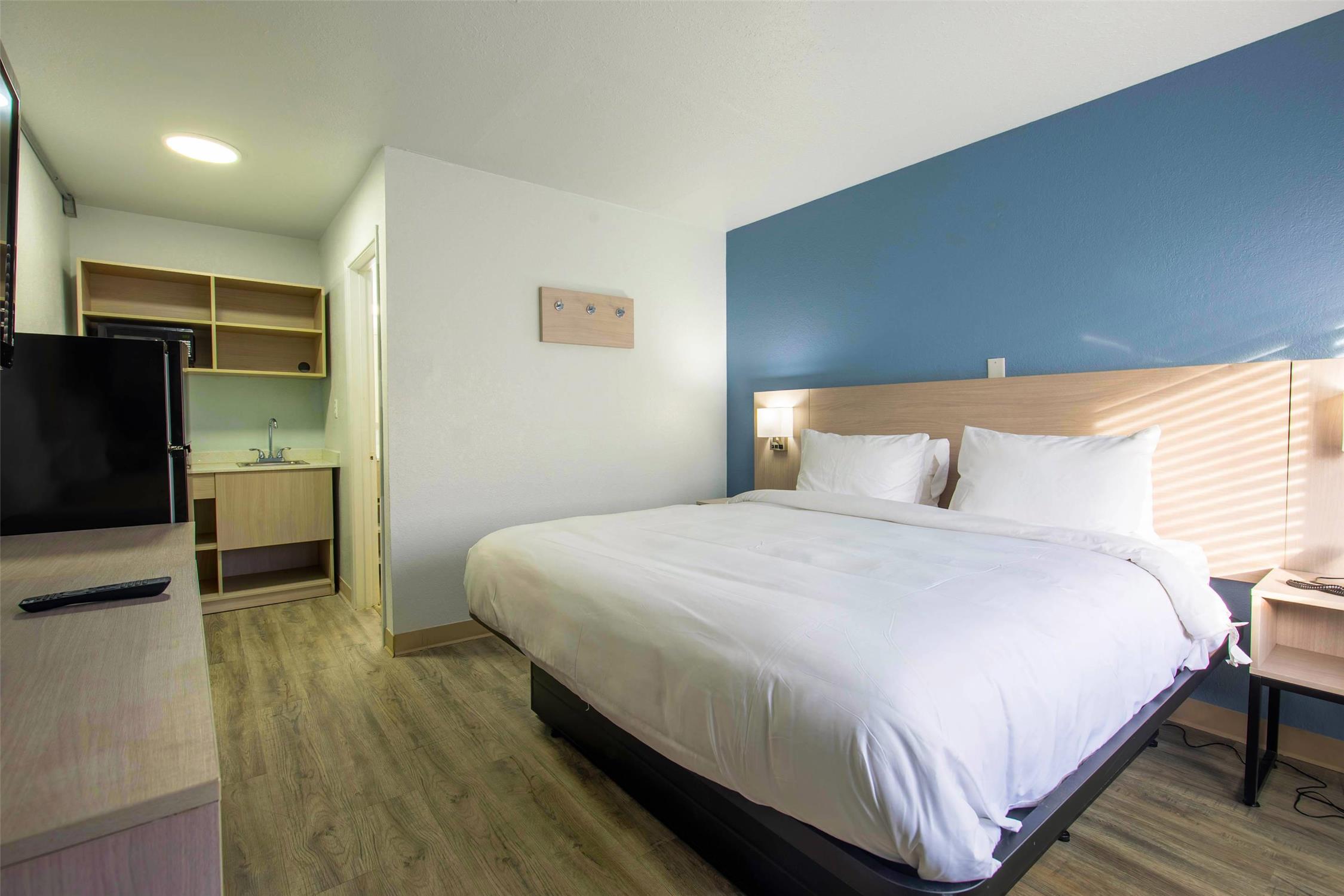 Hotel Image 1