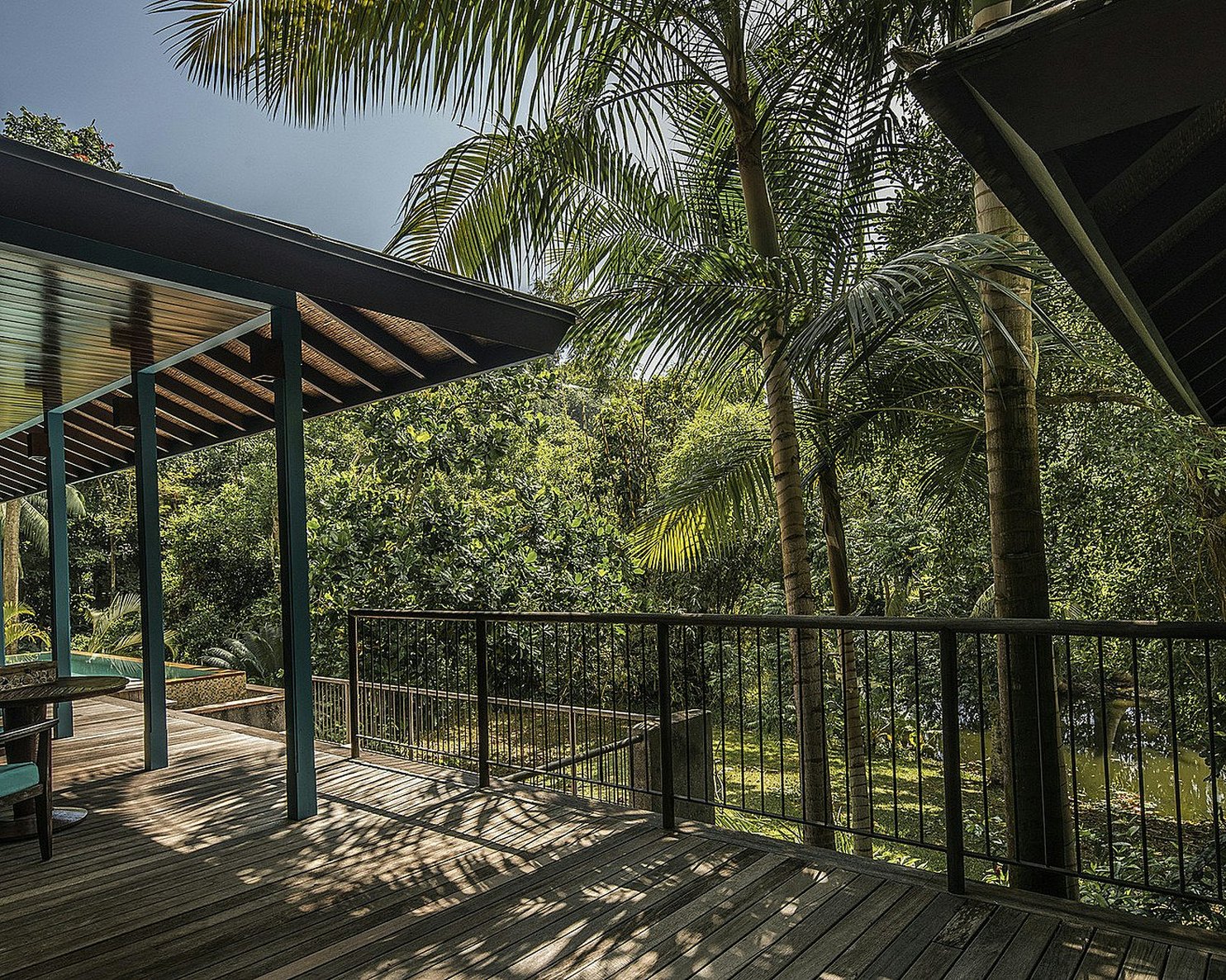 Garden-View Villa – King