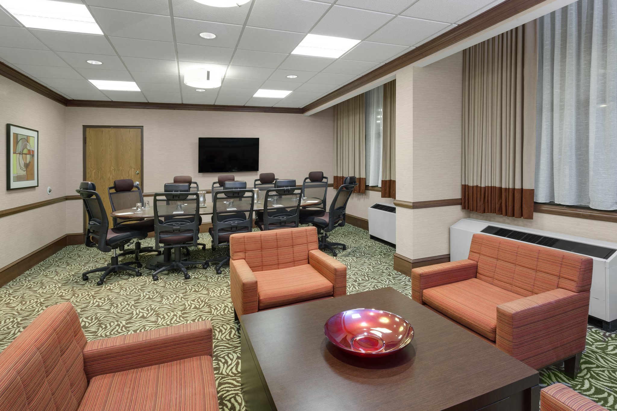  (Meeting room)