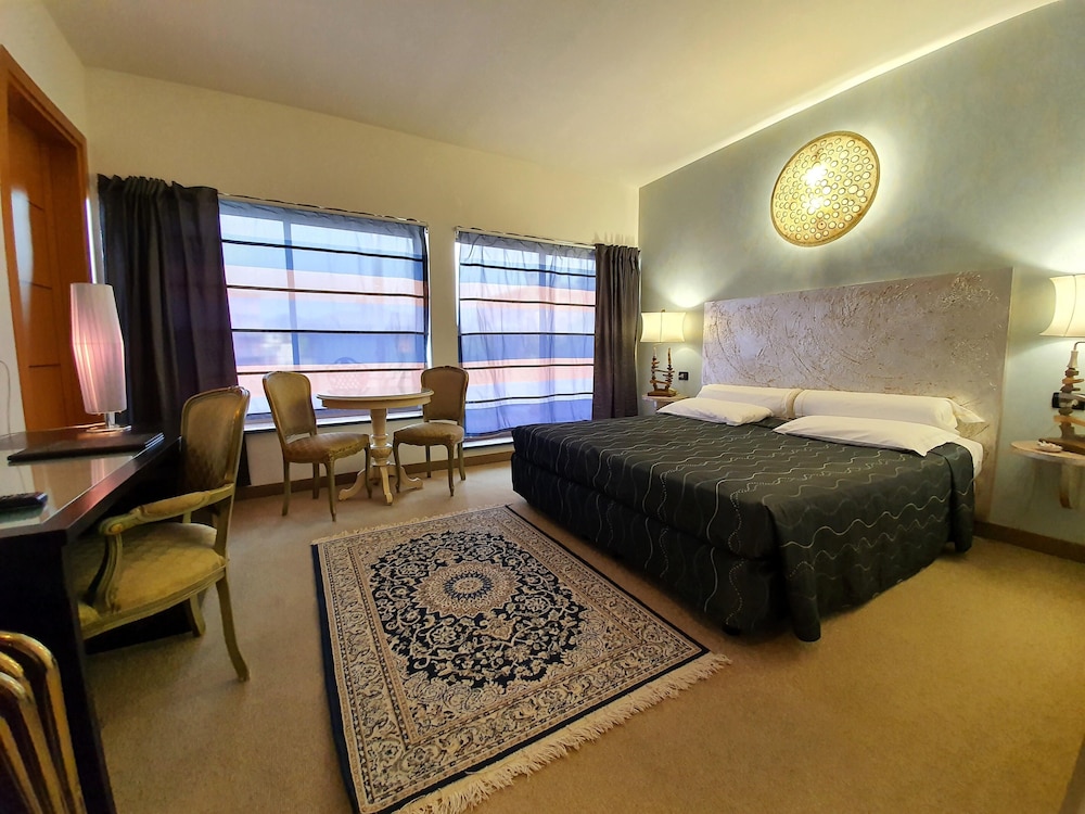 Hotel Feel Inn Venice Airport Rooms
