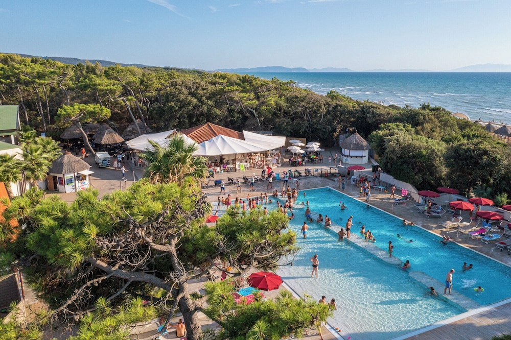 Paradù EcoVillage & Resort