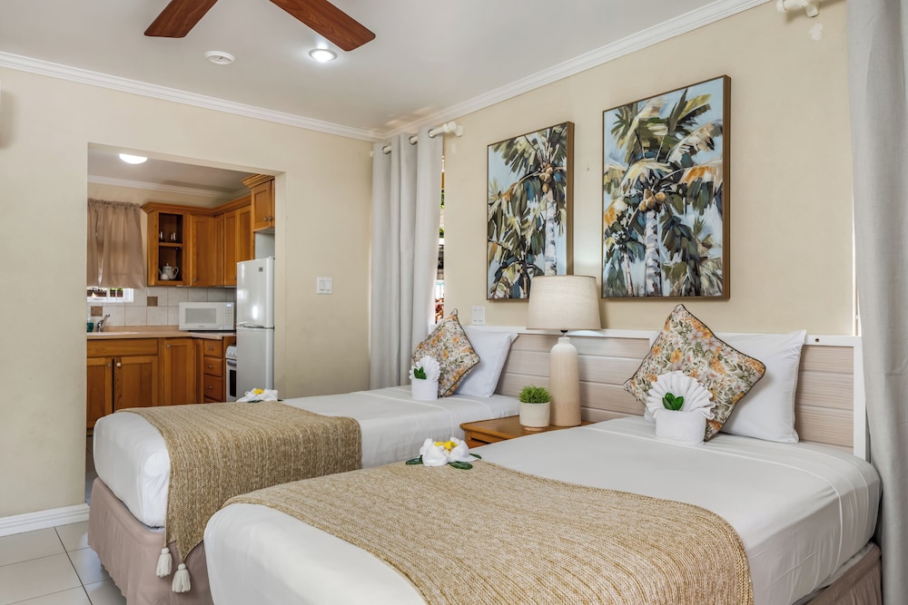 Adulo Apartments