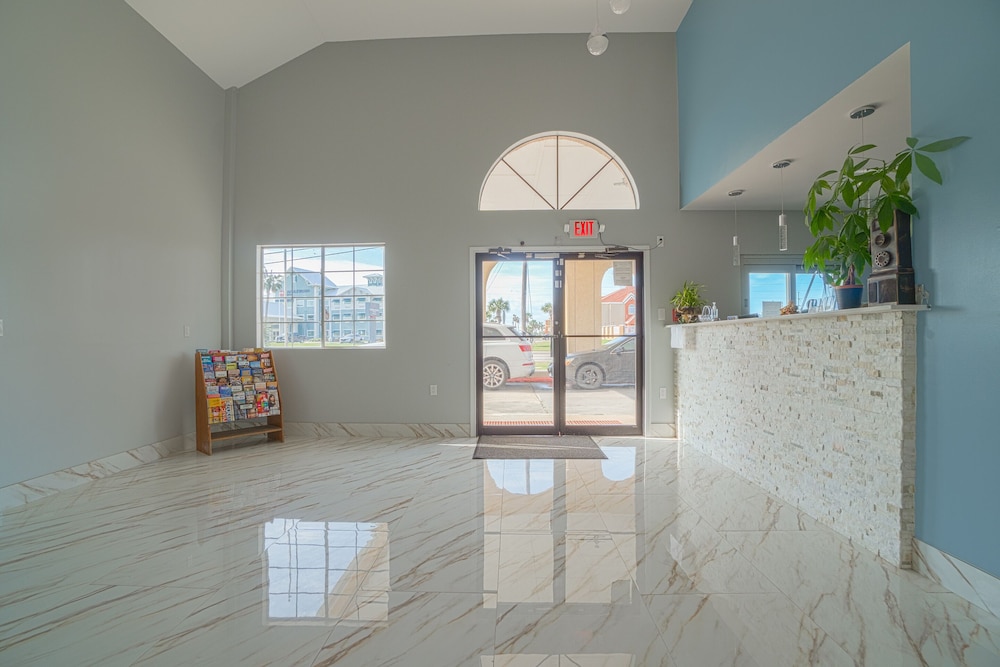 Aransas Bay Inn & Suites Corpus Christi by OYO