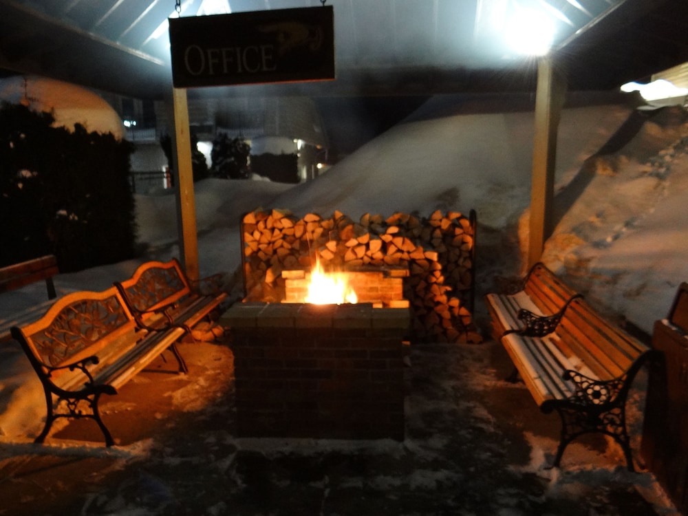 Edelweiss Lodge