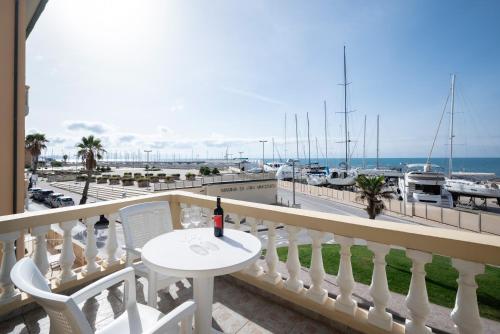 Villa Liberty with Private Beach