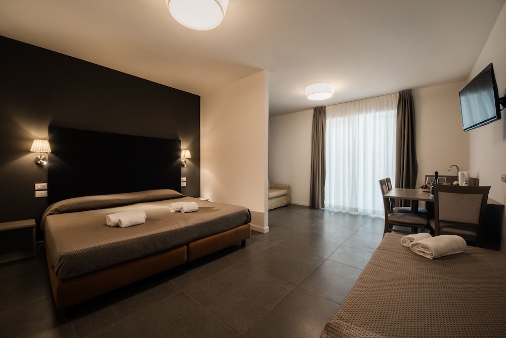 Garda Guest House