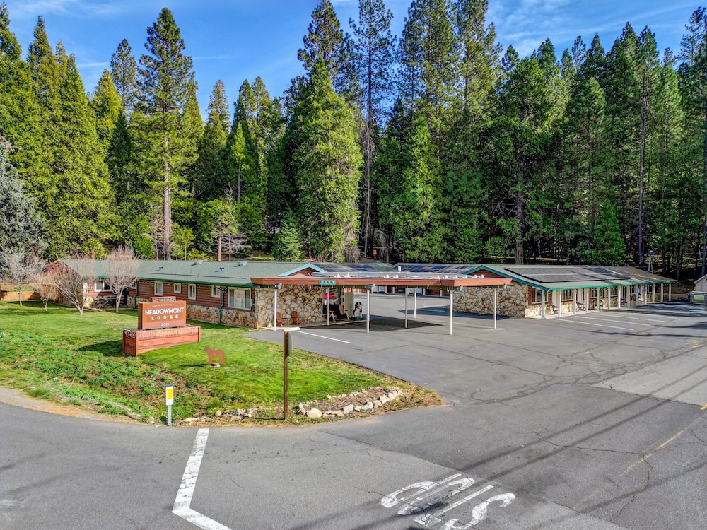 Arnold Meadowmont Lodge