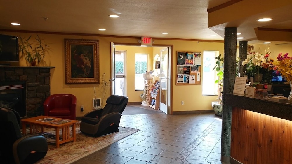 Palace Inn Suites Lincoln City